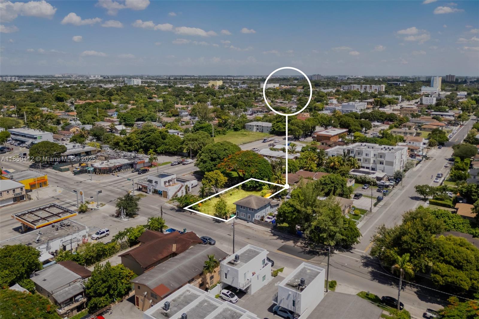 2177 NW 28th St