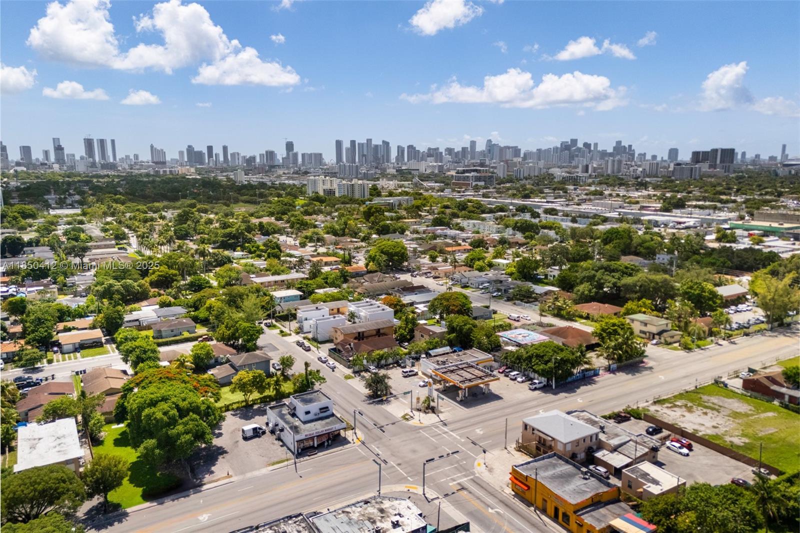 2177 NW 28th St