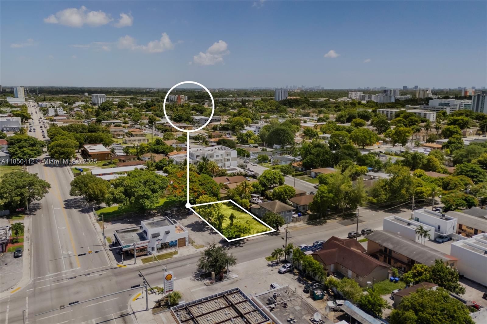 2177 NW 28th St