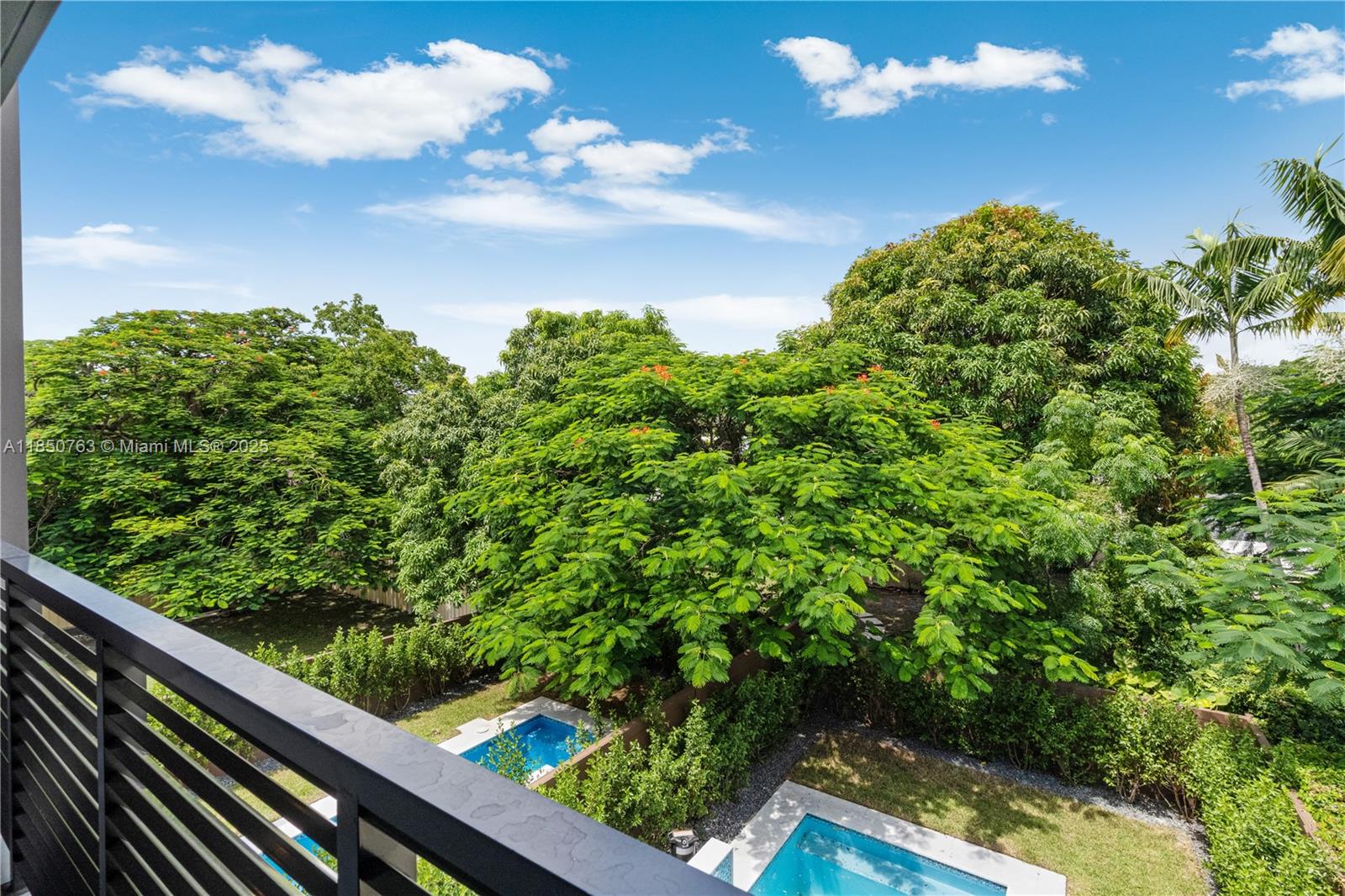 2840 SW 32nd Ct # 2840