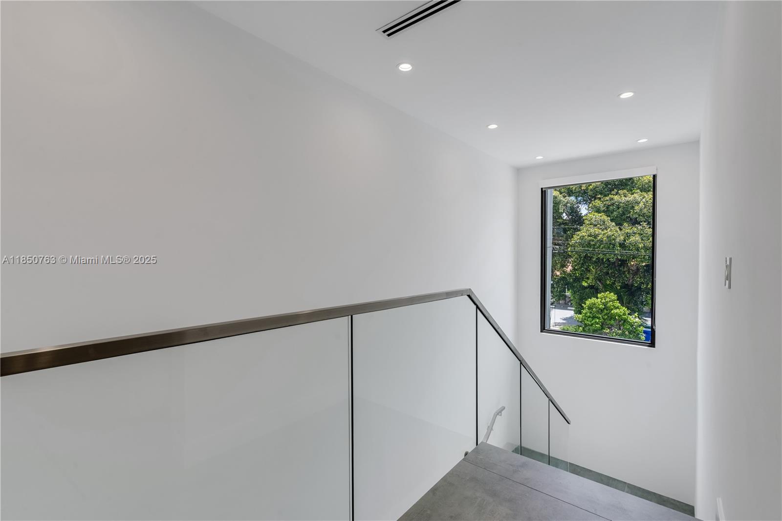 2840 SW 32nd Ct # 2840