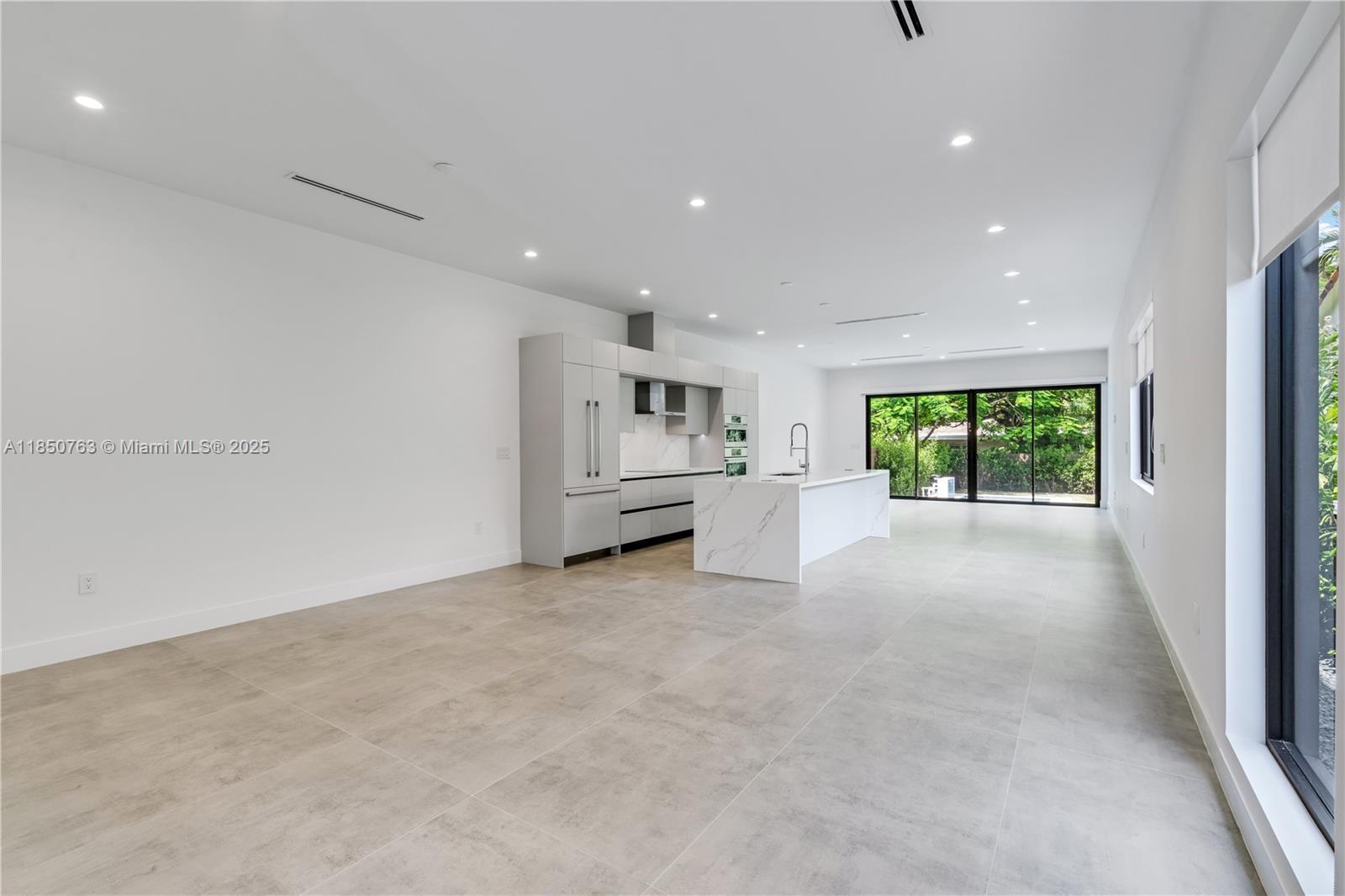 2840 SW 32nd Ct # 2840