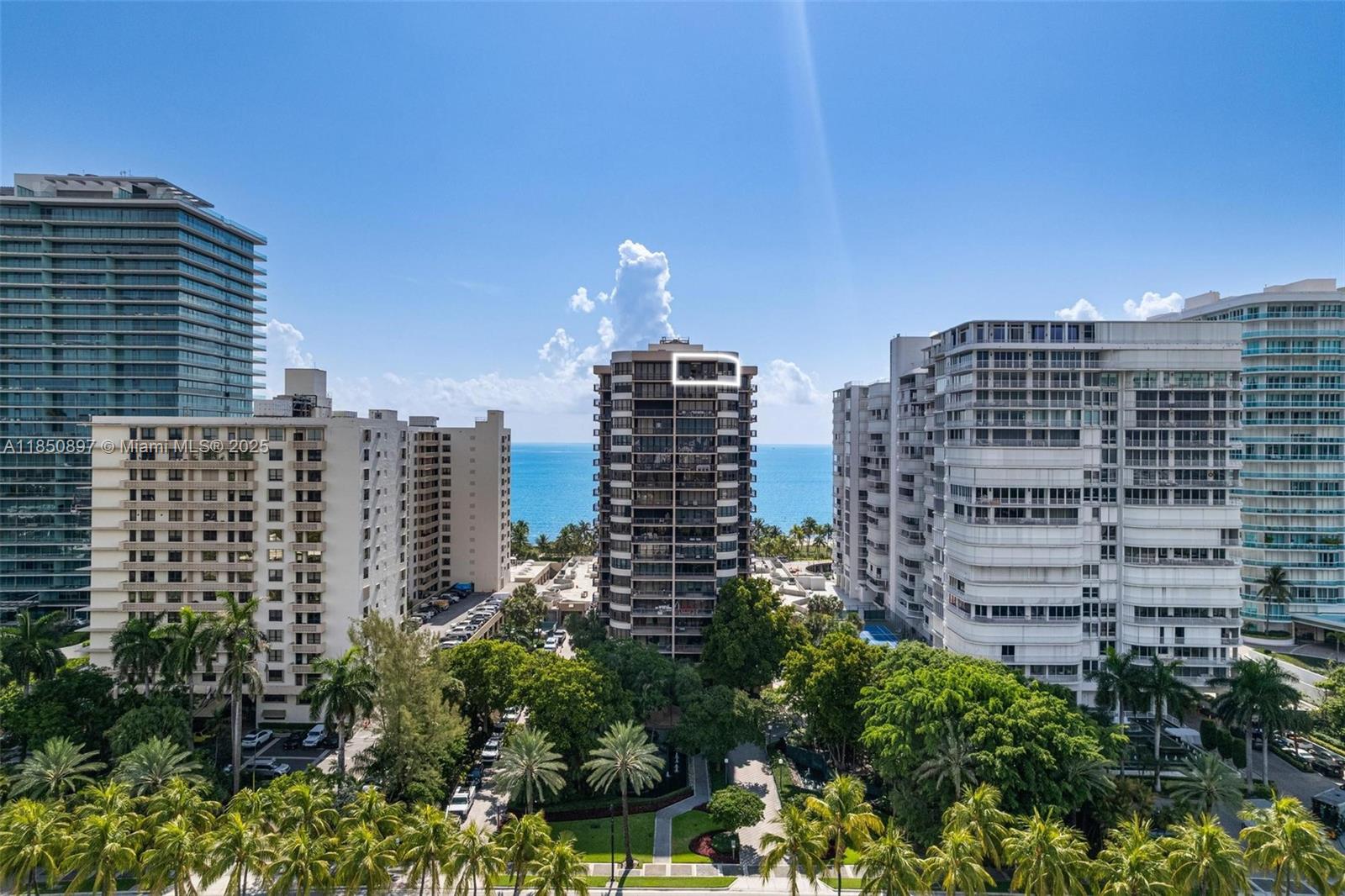 10175 Collins Ave Unit: PH8