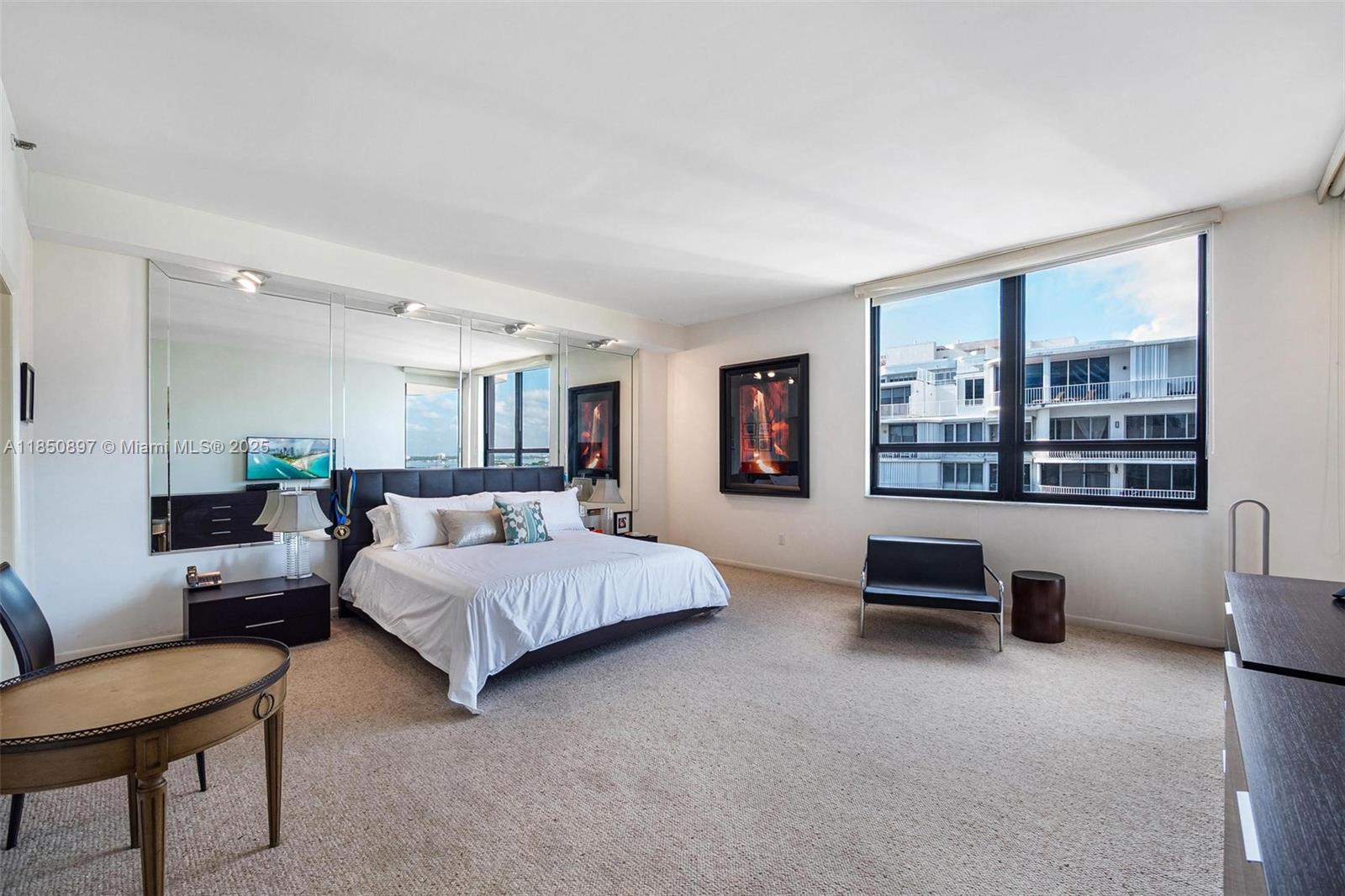 10175 Collins Ave Unit: PH8
