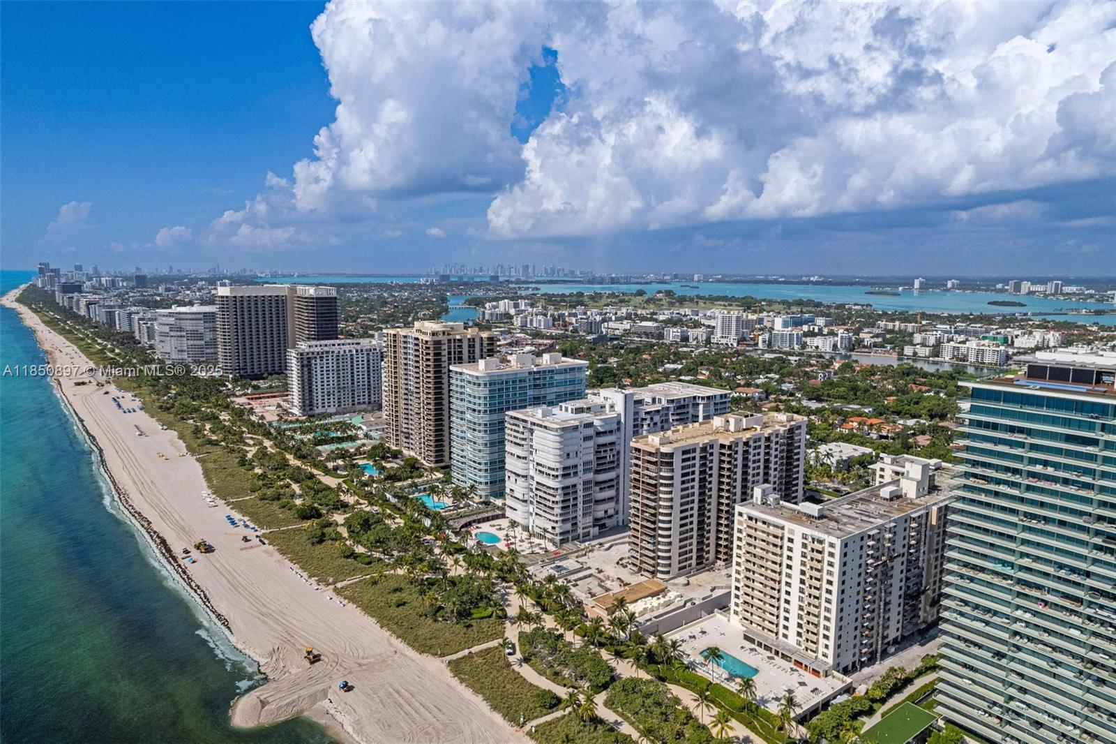 10175 Collins Ave Unit: PH8