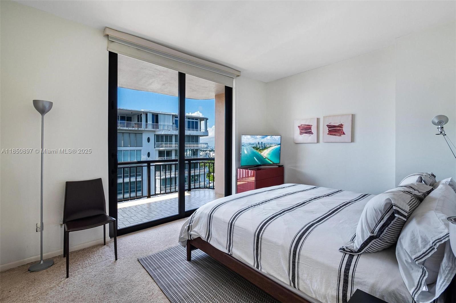 10175 Collins Ave Unit: PH8