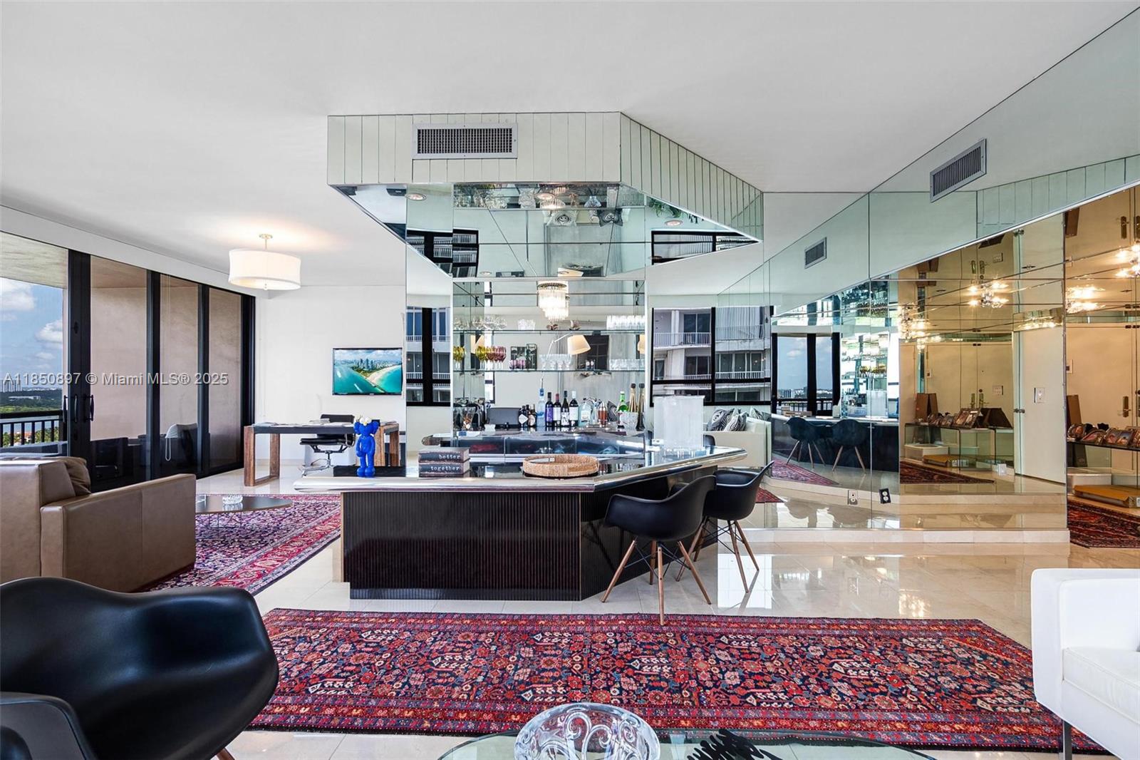 10175 Collins Ave Unit: PH8