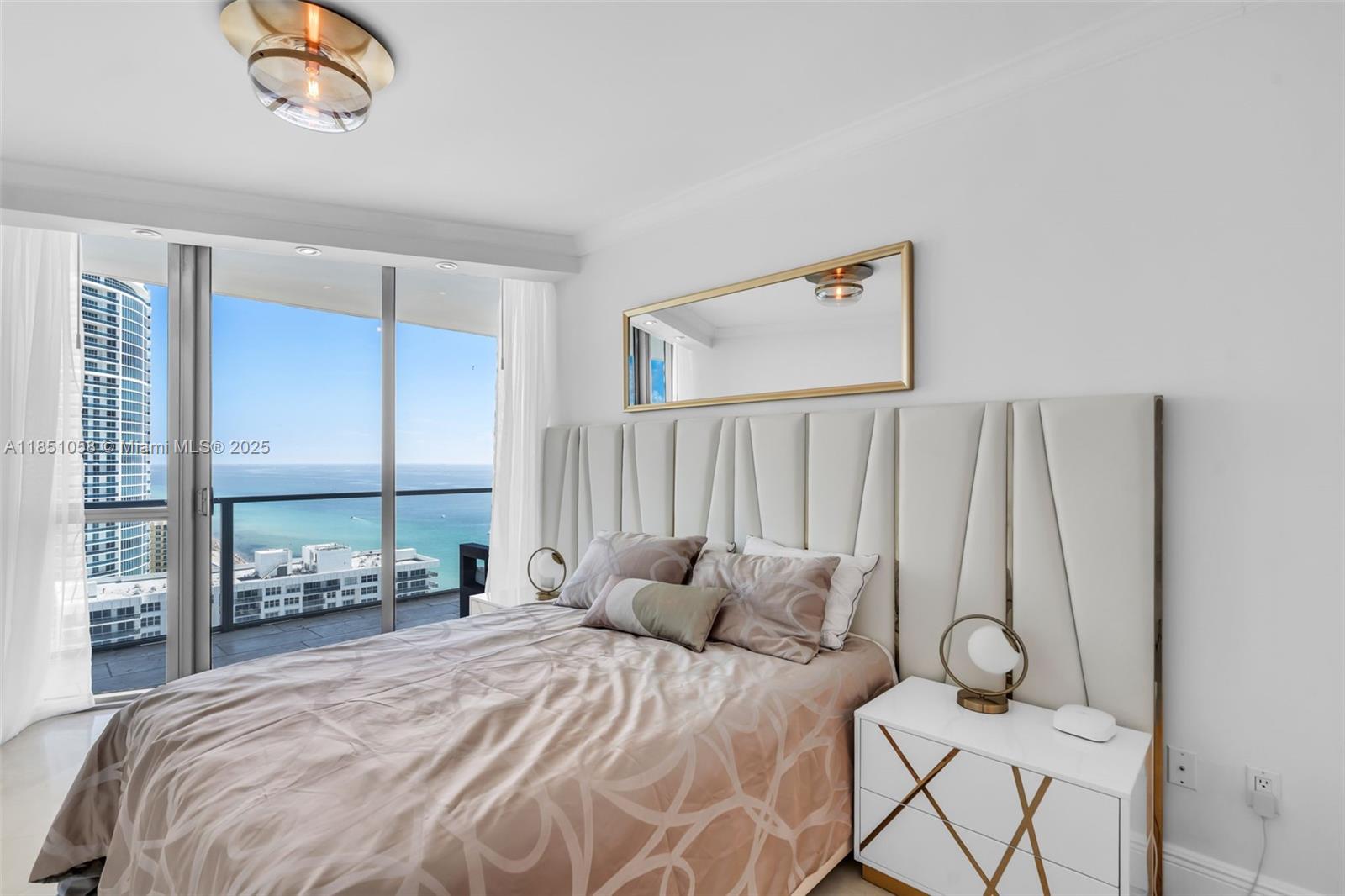 3101 S Ocean Dr # 2605