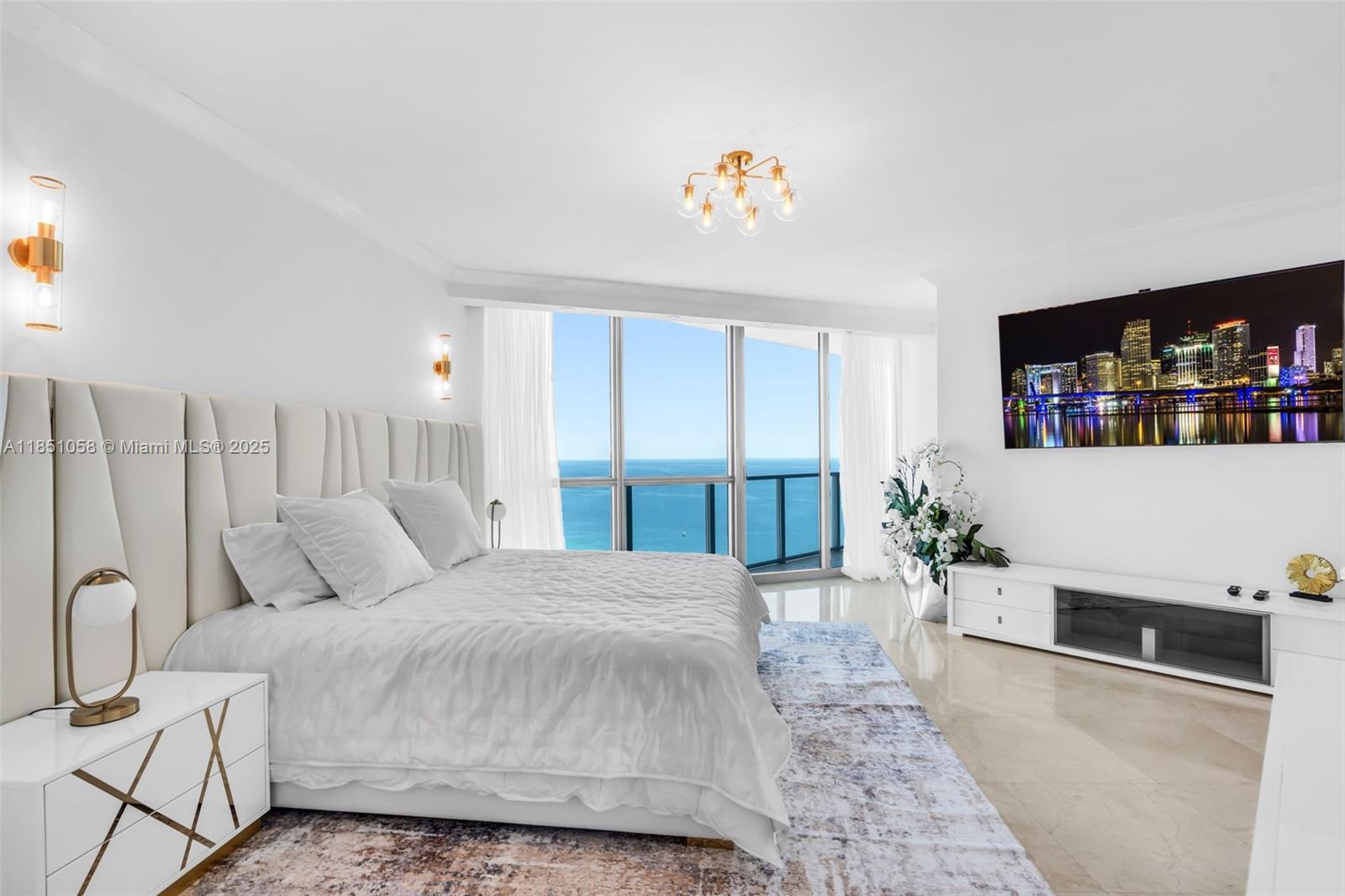 3101 S Ocean Dr # 2605