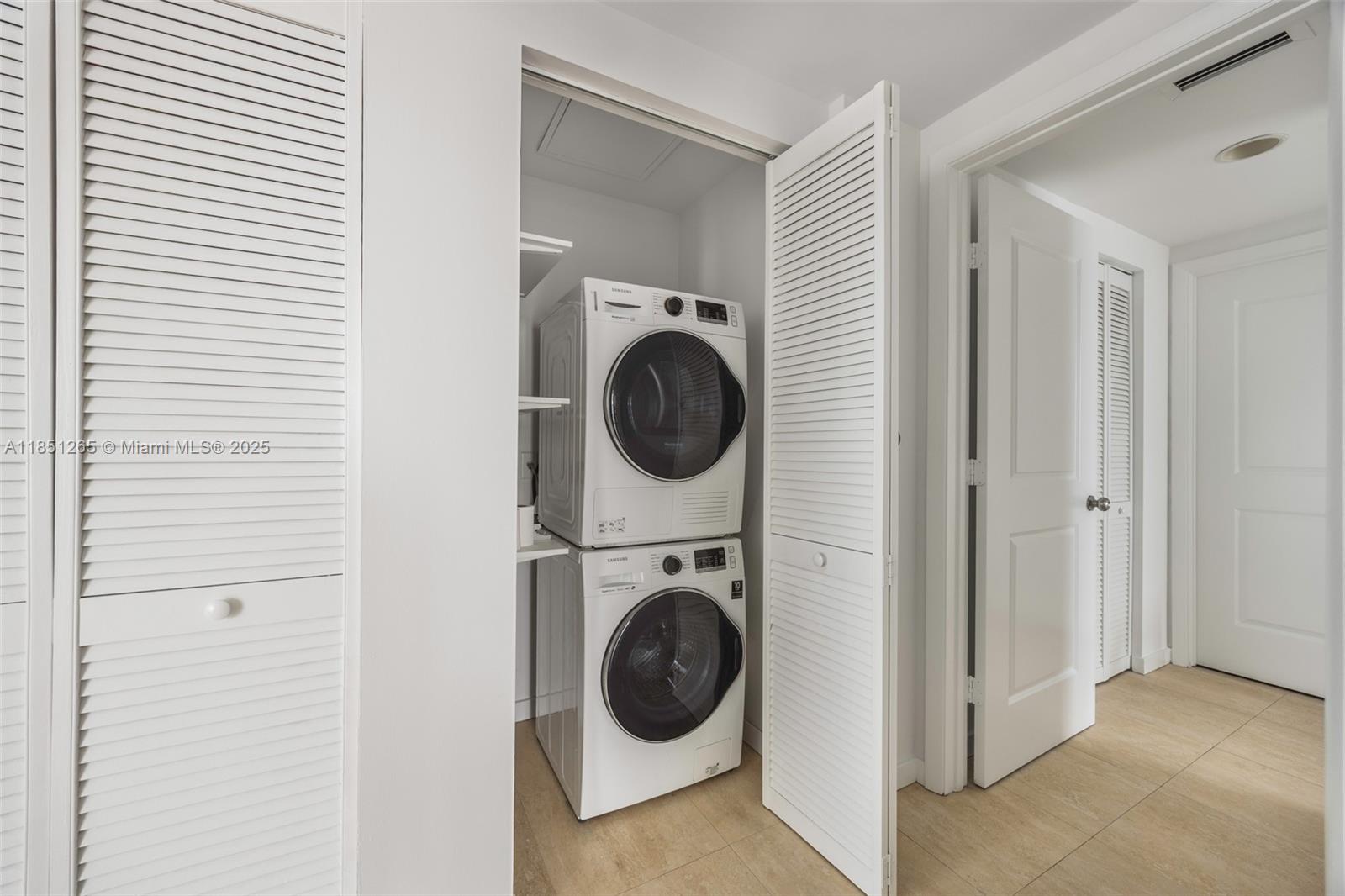 333 NE 24th St # 1601