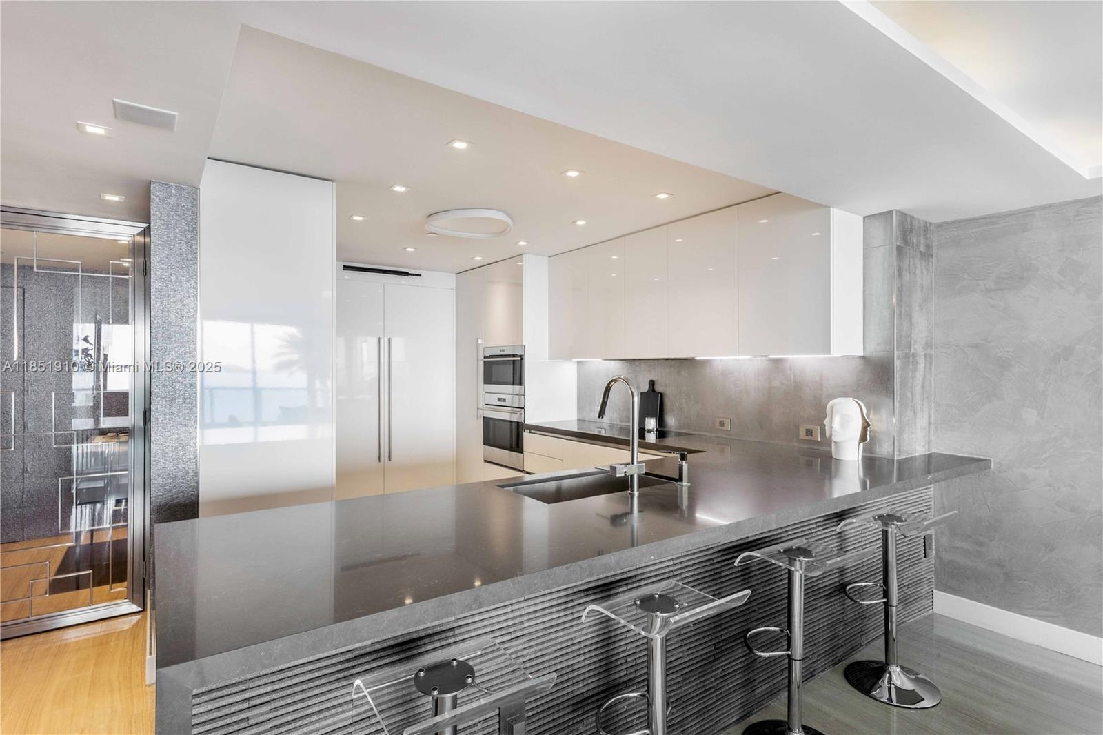 1331 Brickell Bay Dr # 909