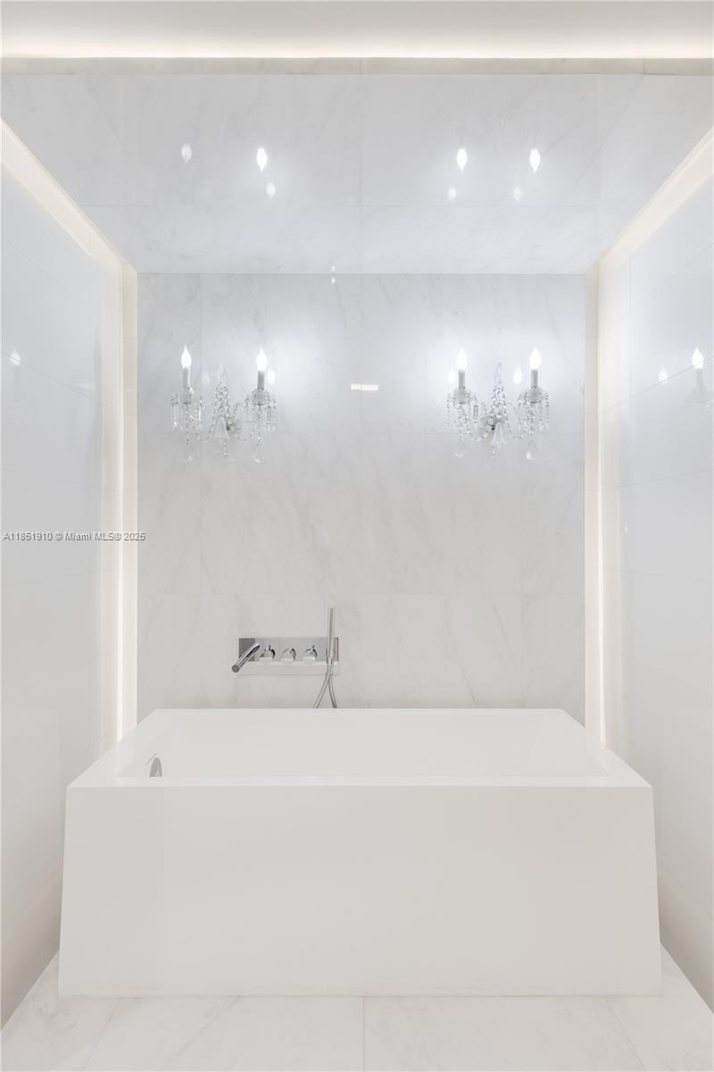 1331 Brickell Bay Dr # 909