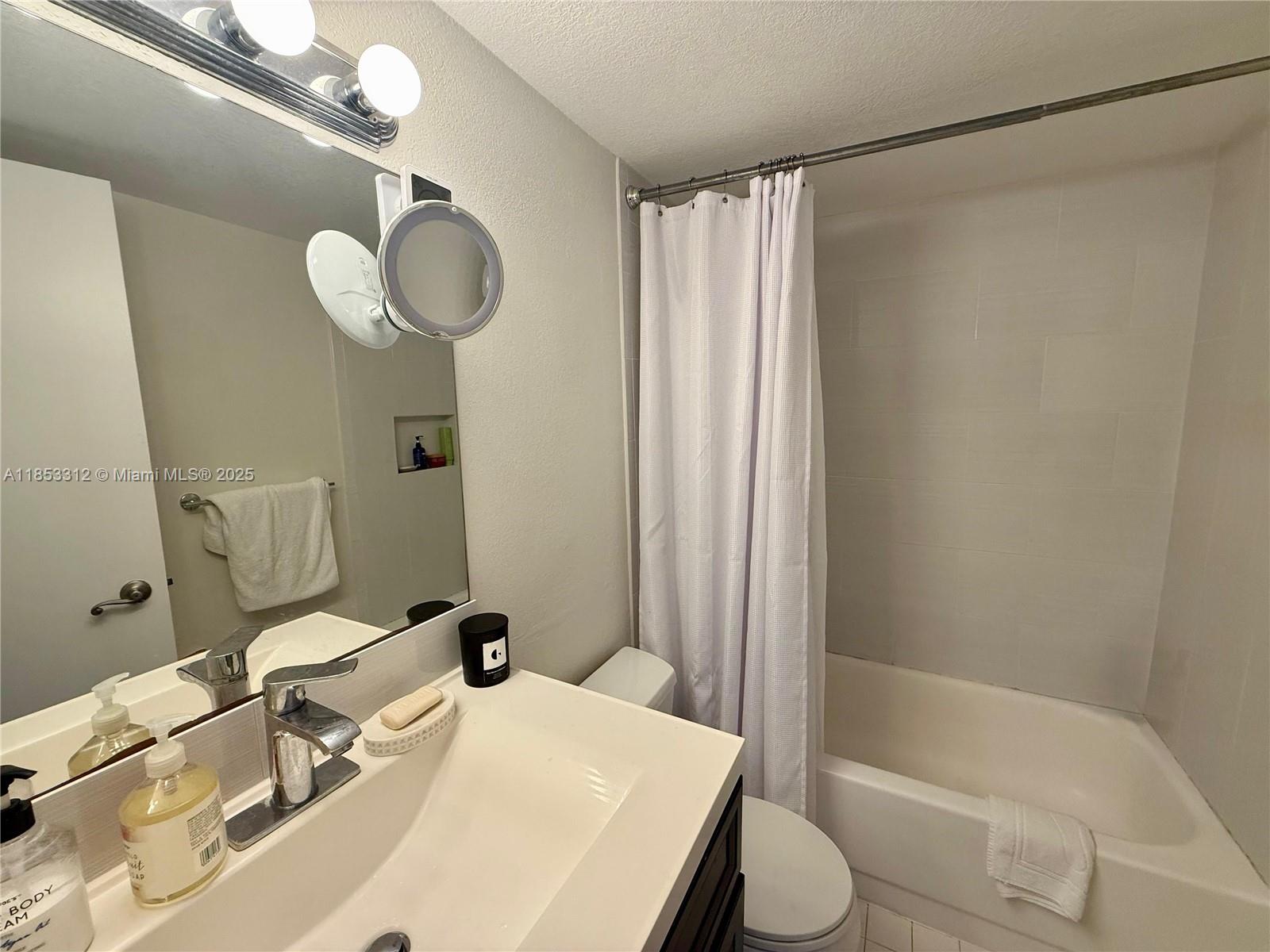 770 Claughton Island Dr # 2114