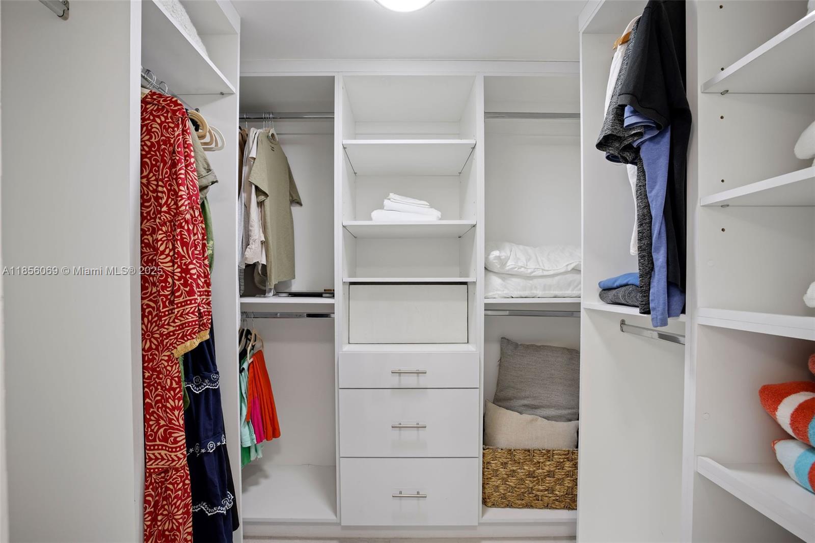 1450 Lincoln Rd # 403