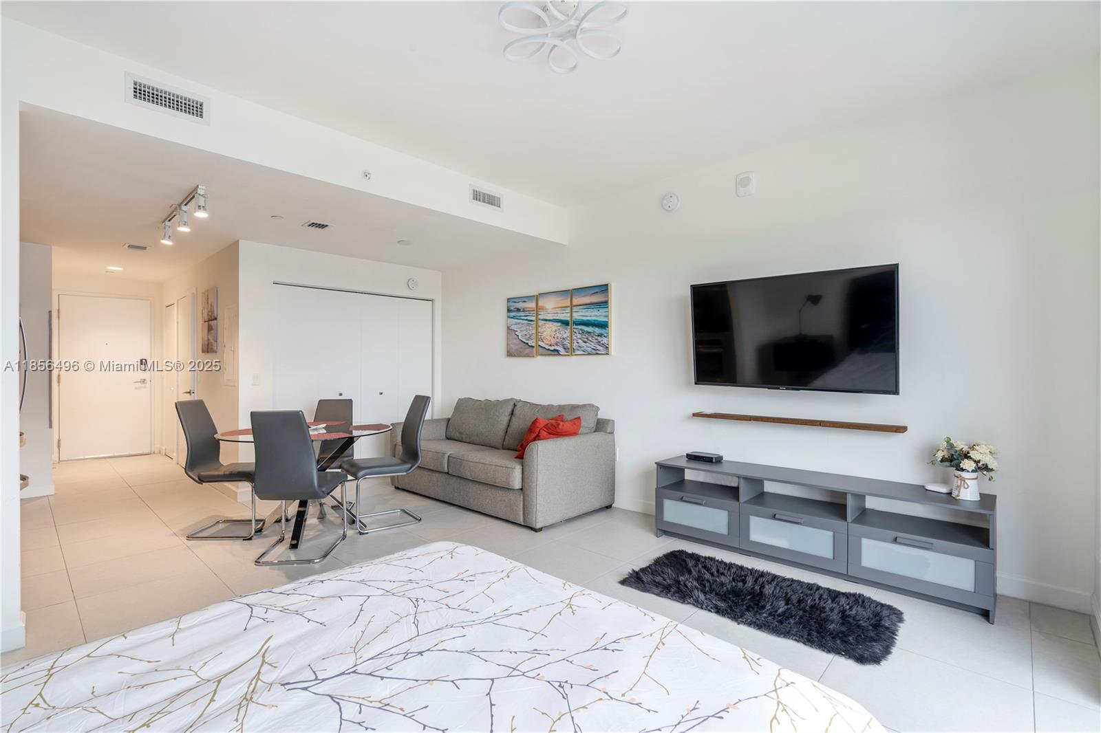 5350 NW 84th Ave # 1516