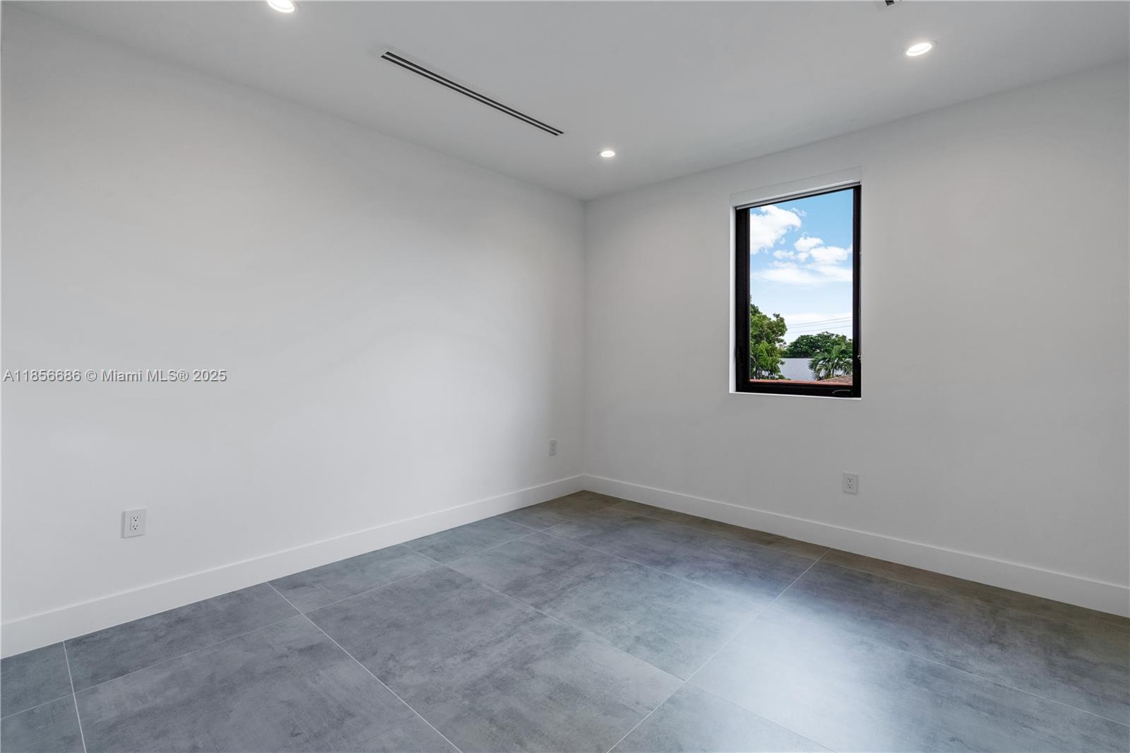 2842 SW 32nd Ct # 2842