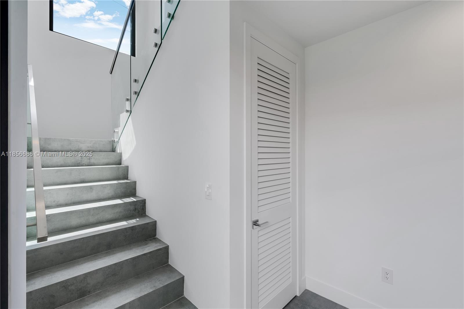 2842 SW 32nd Ct # 2842