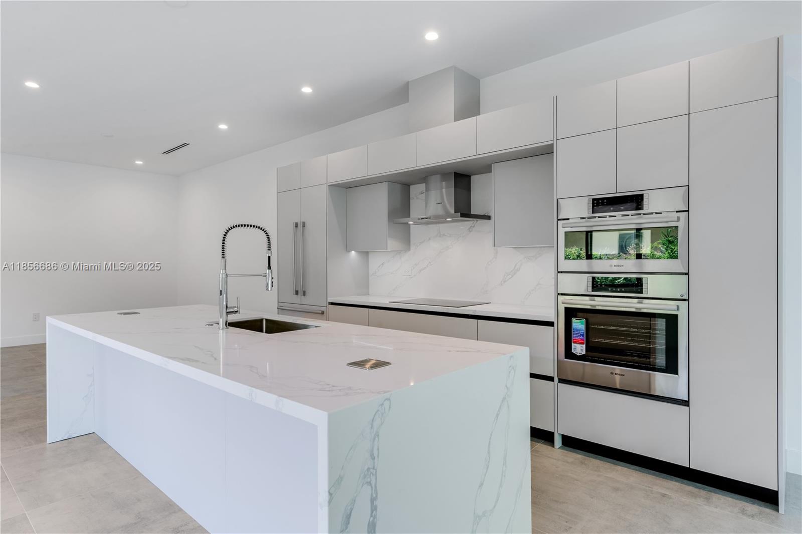 2842 SW 32nd Ct # 2842