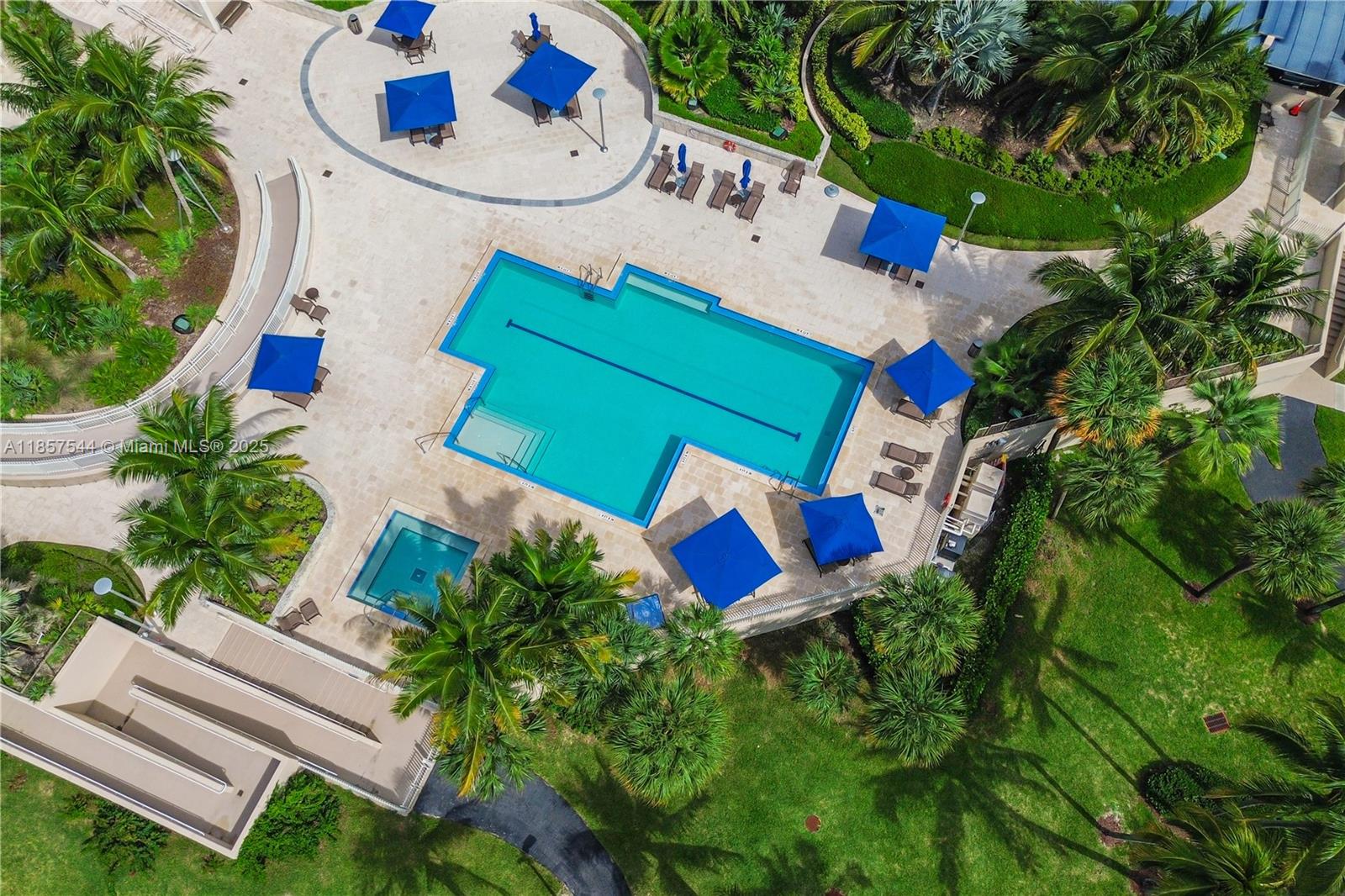 2 Grove Isle Dr # B1501