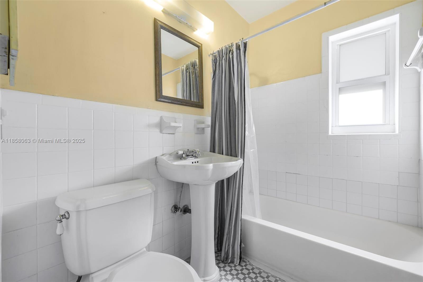 7621 SW 55th Ave # 24D