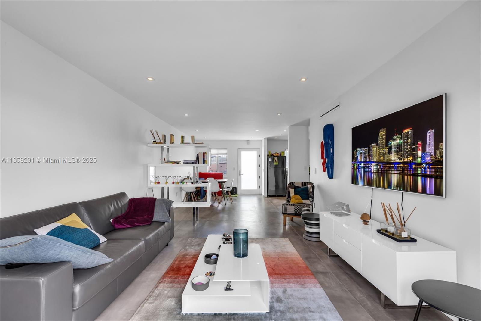 1519 Drexel Ave # 403