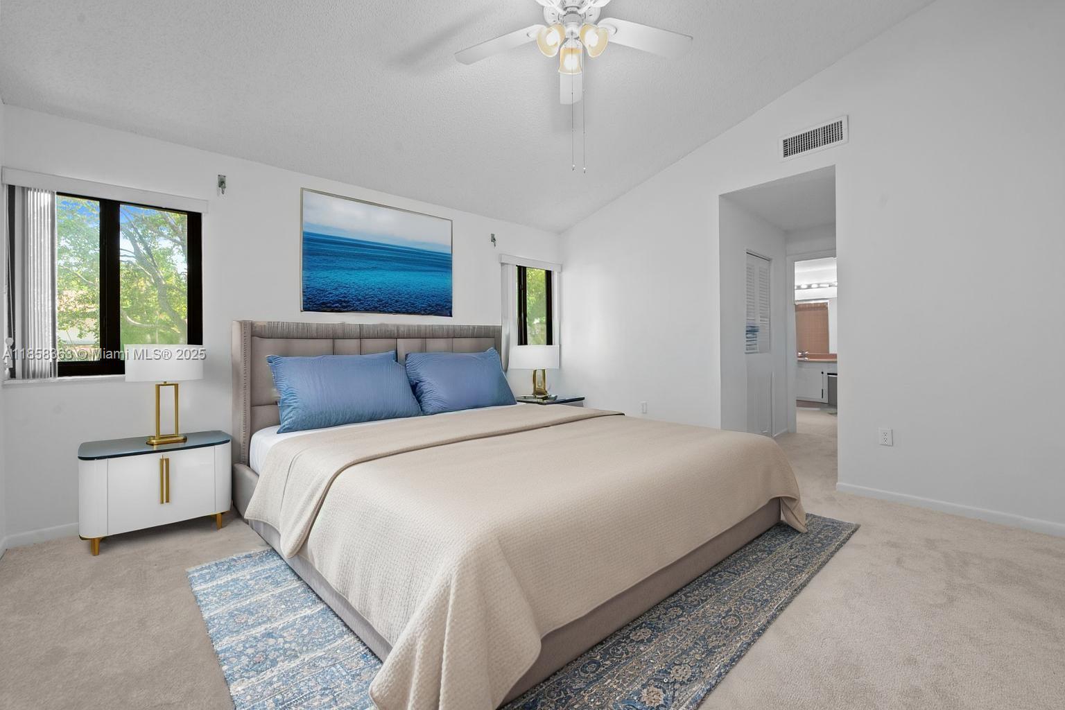 594 NE 199th Ter # 4Y