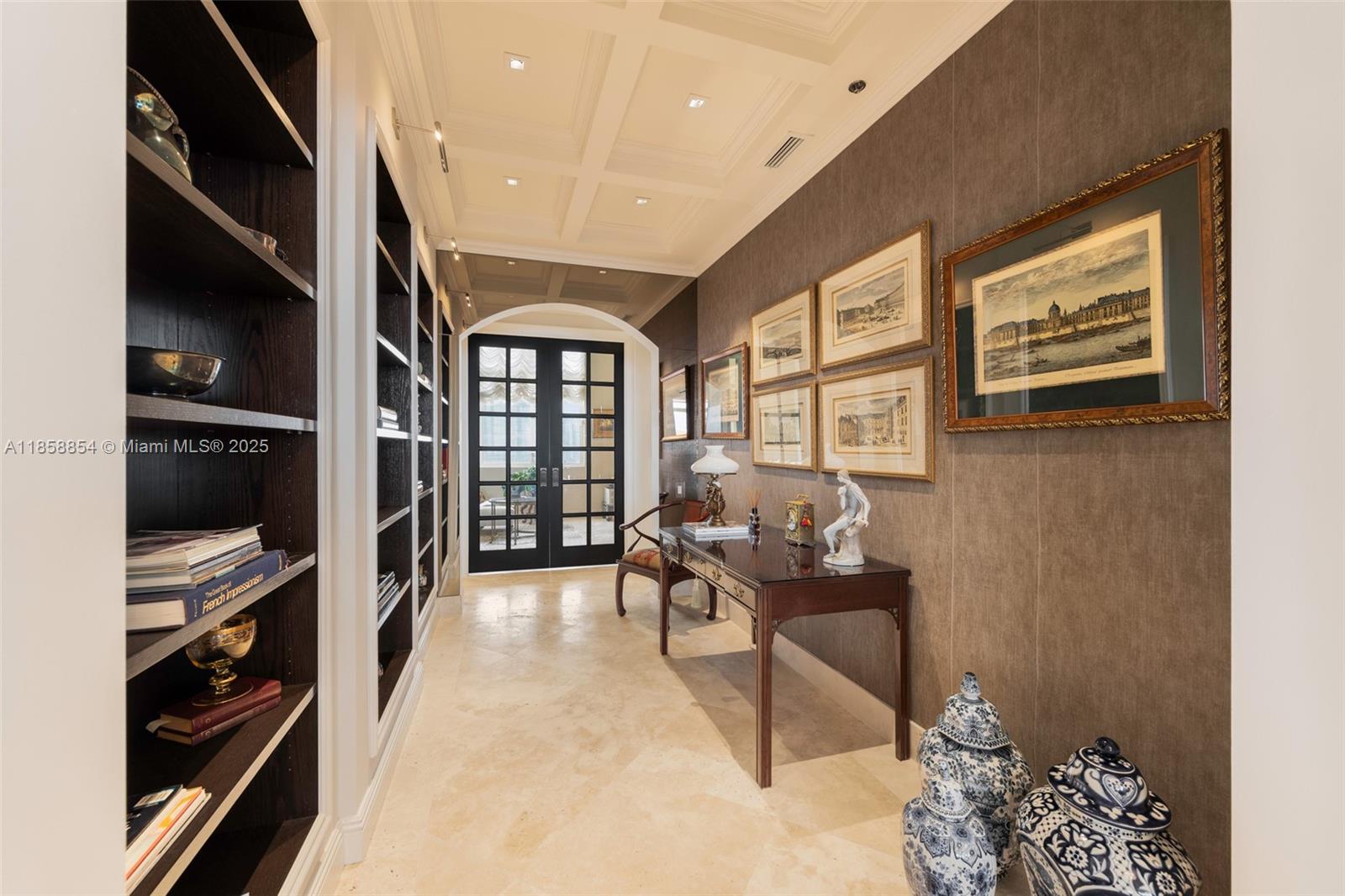 1581 Brickell Ave # T104