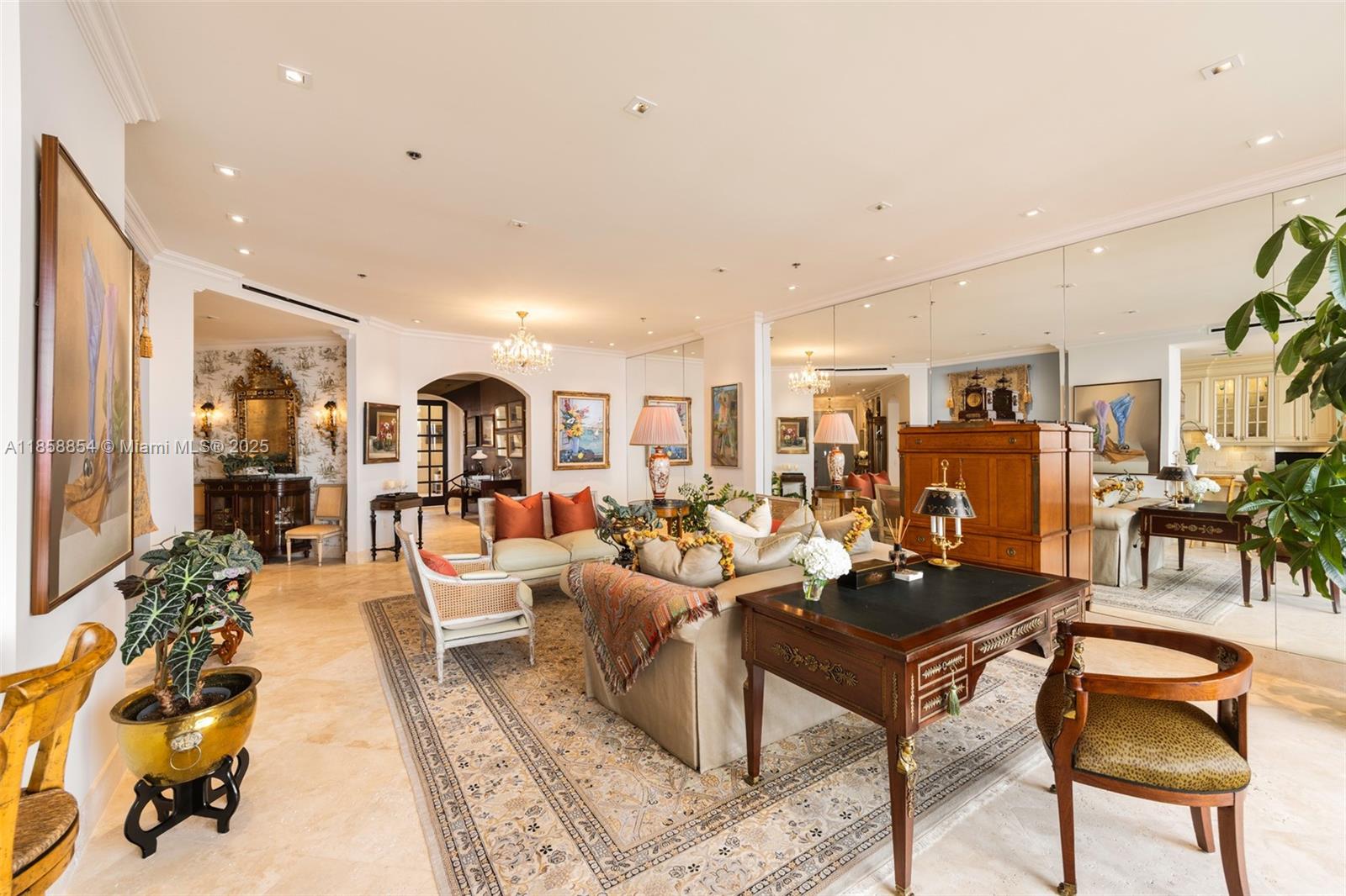 1581 Brickell Ave # T104