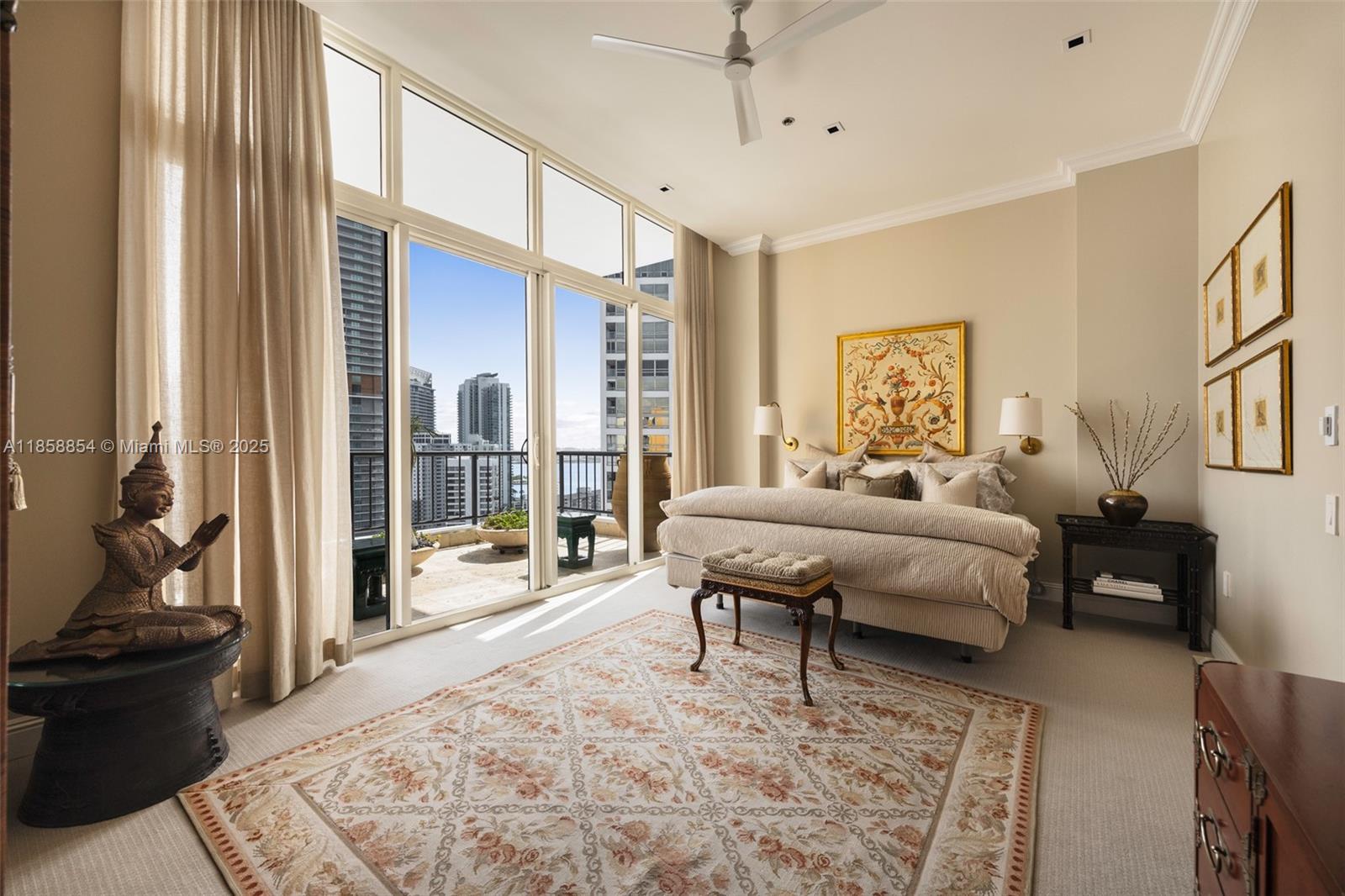 1581 Brickell Ave # T104