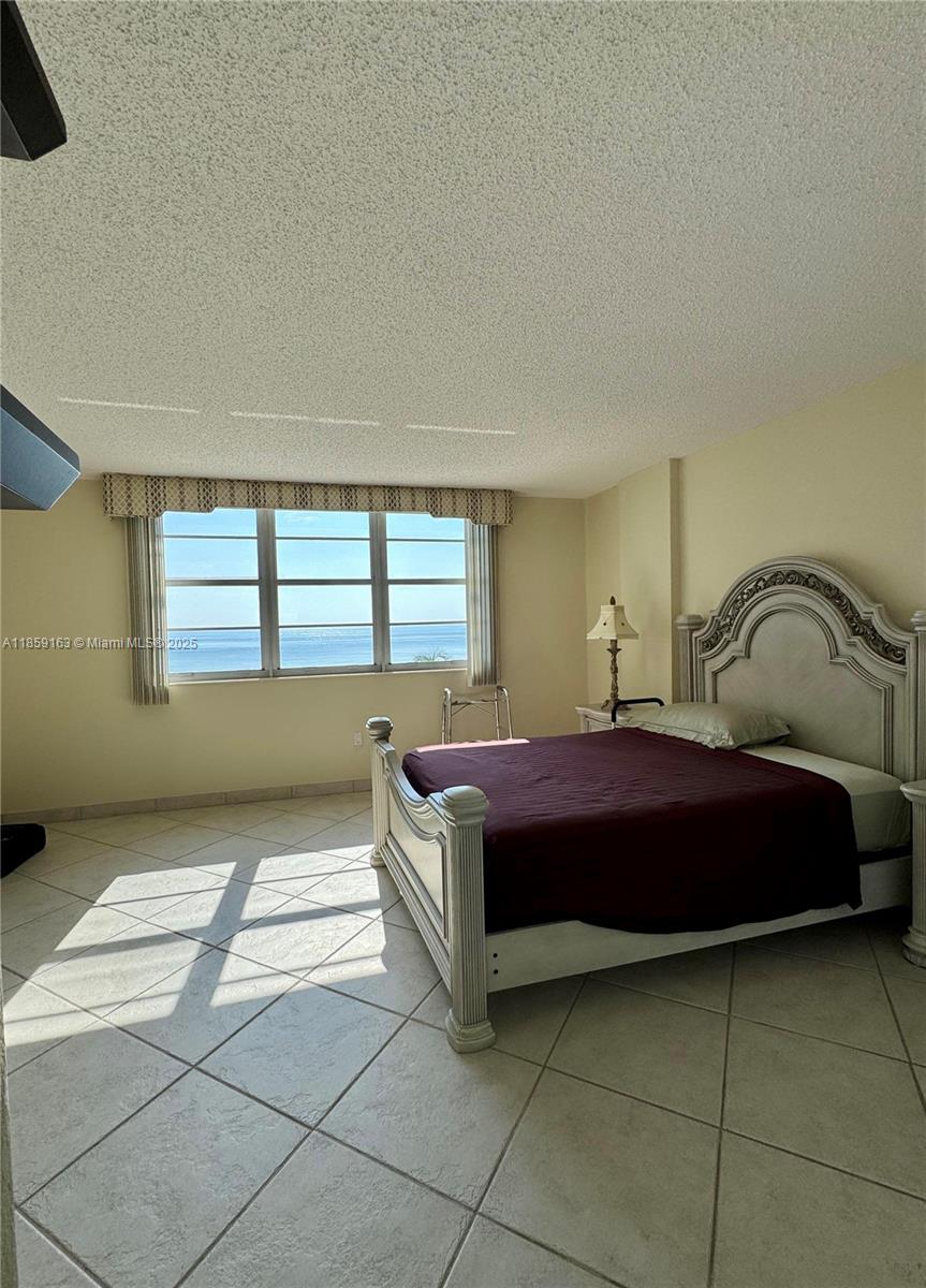 5825 Collins Ave # 7K