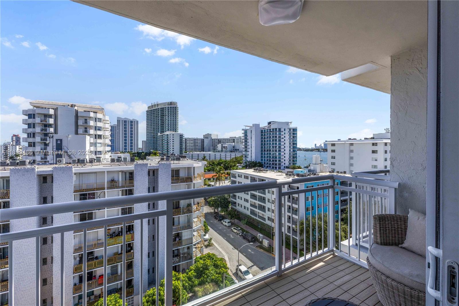 1345 Lincoln Rd # 1004