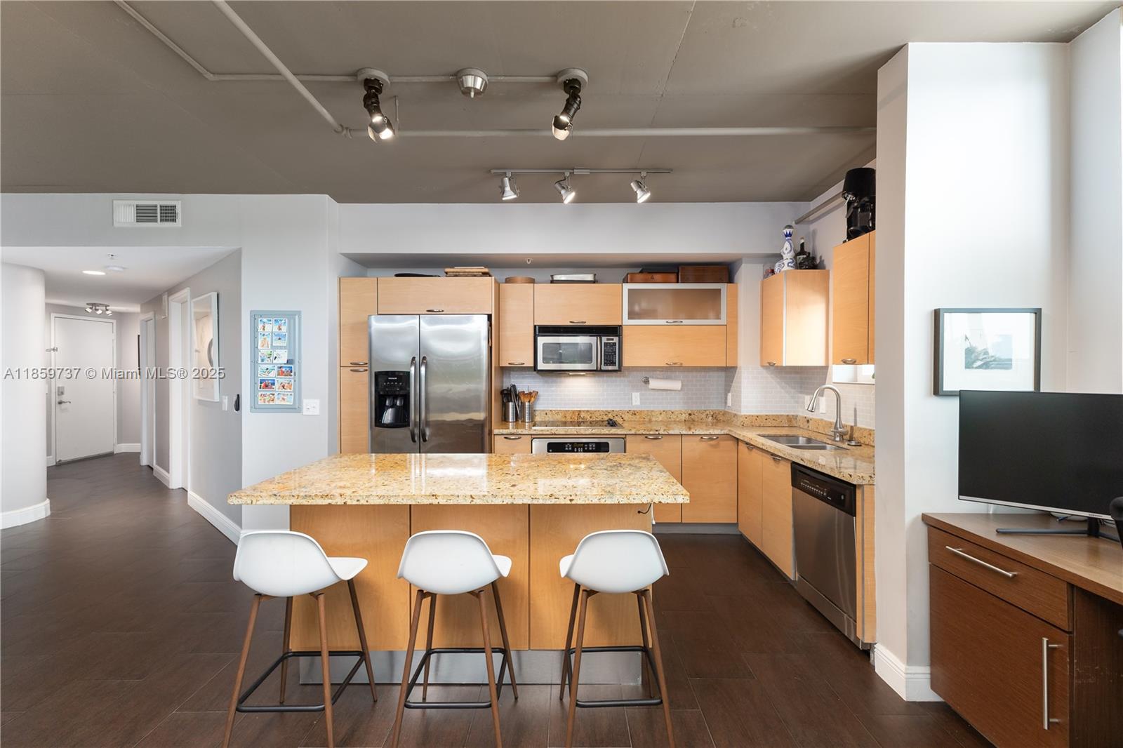 3180 SW 22nd ST # 501