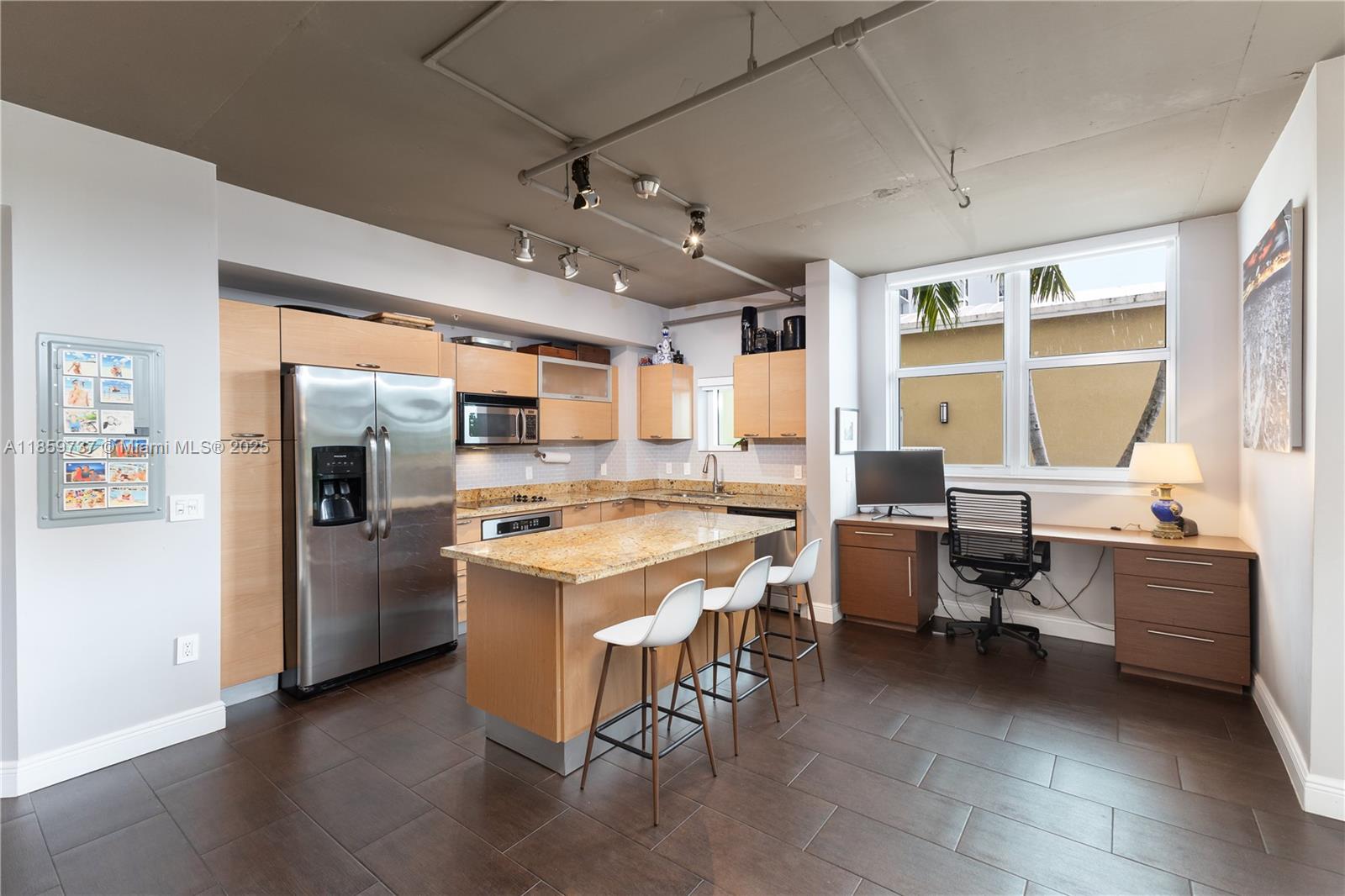 3180 SW 22nd ST # 501