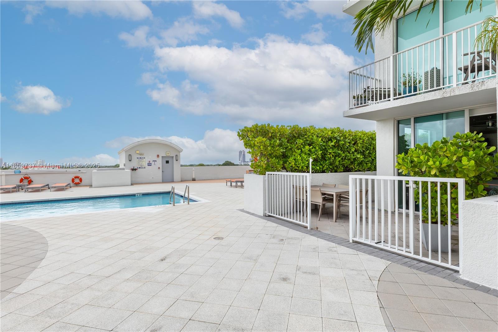 3180 SW 22nd ST # 501