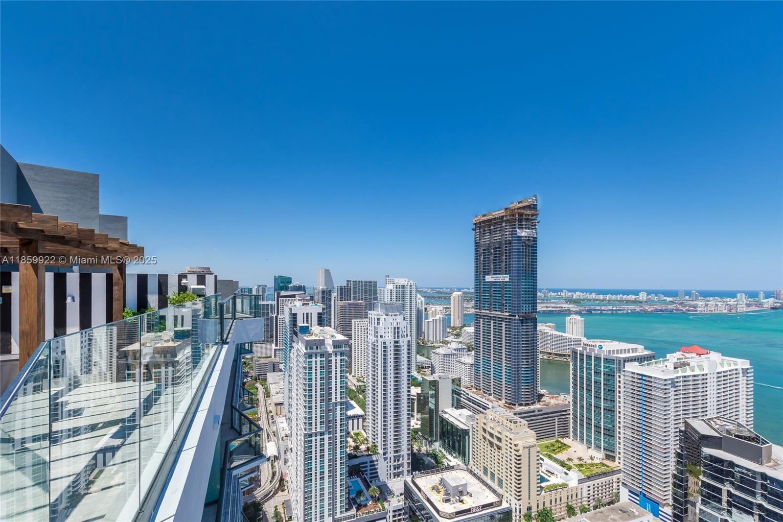 1300 S Miami Ave Unit: 2209