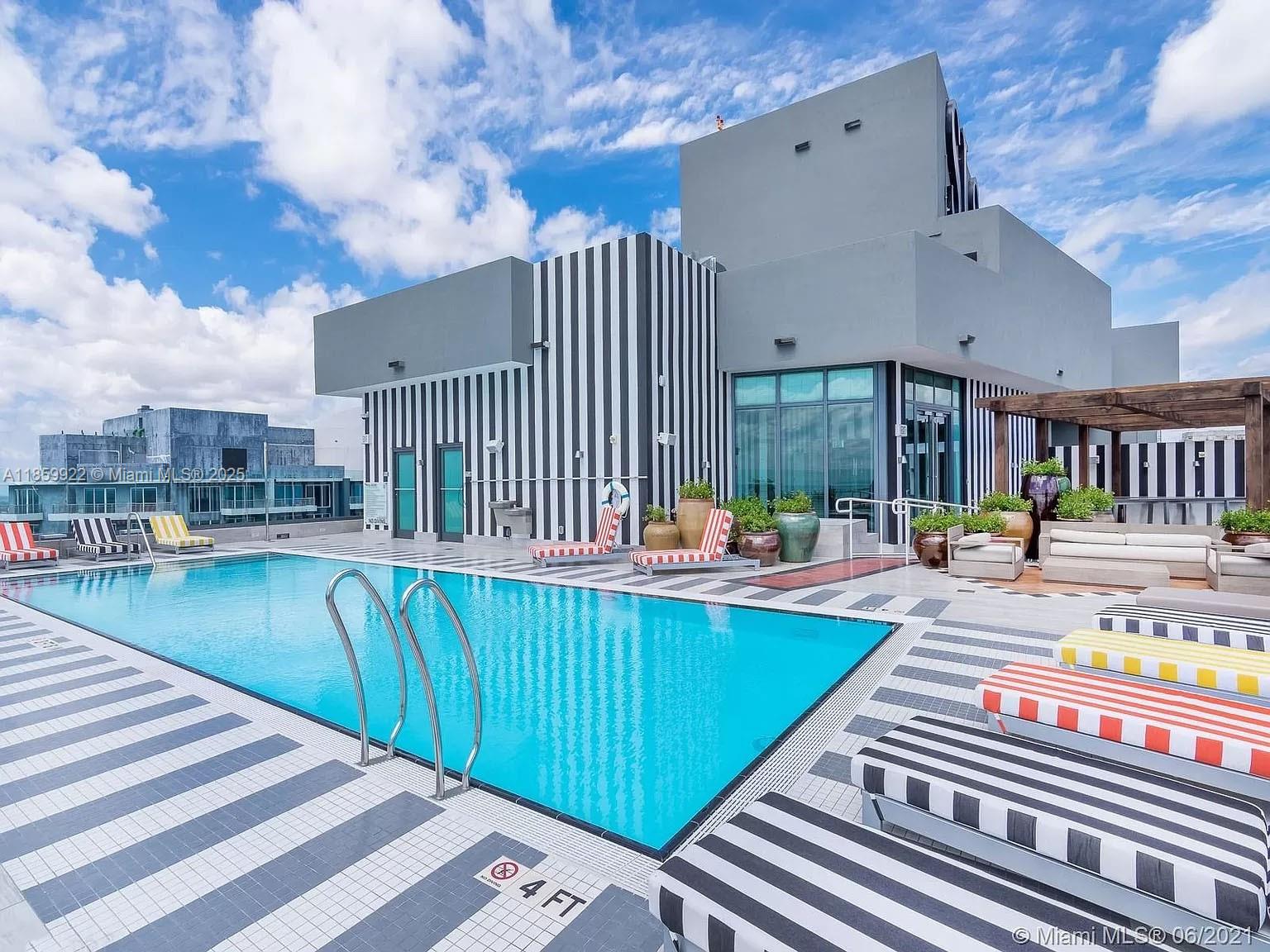 1300 S Miami Ave Unit: 2209