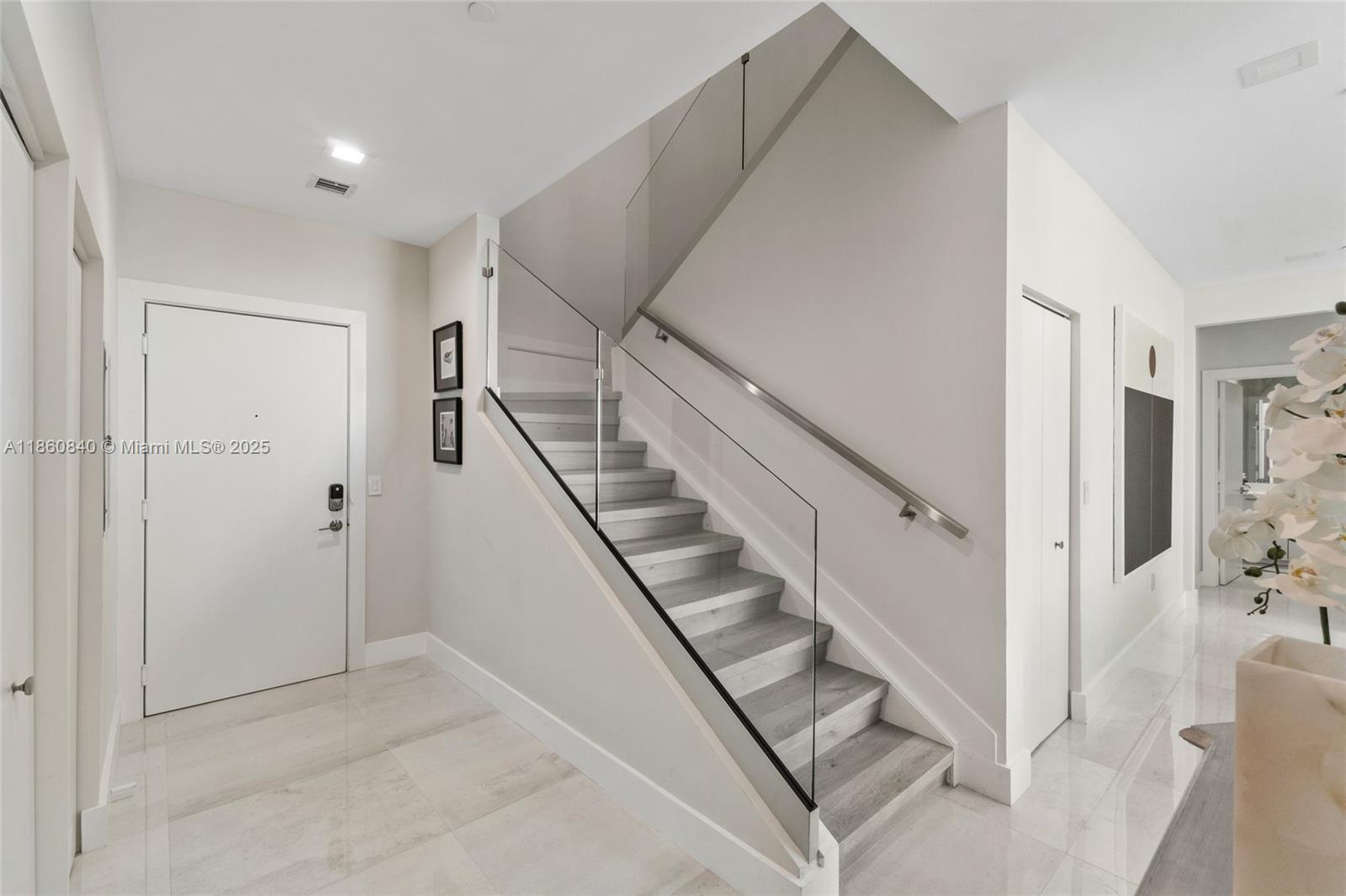 950 Brickell Bay Dr # 5507