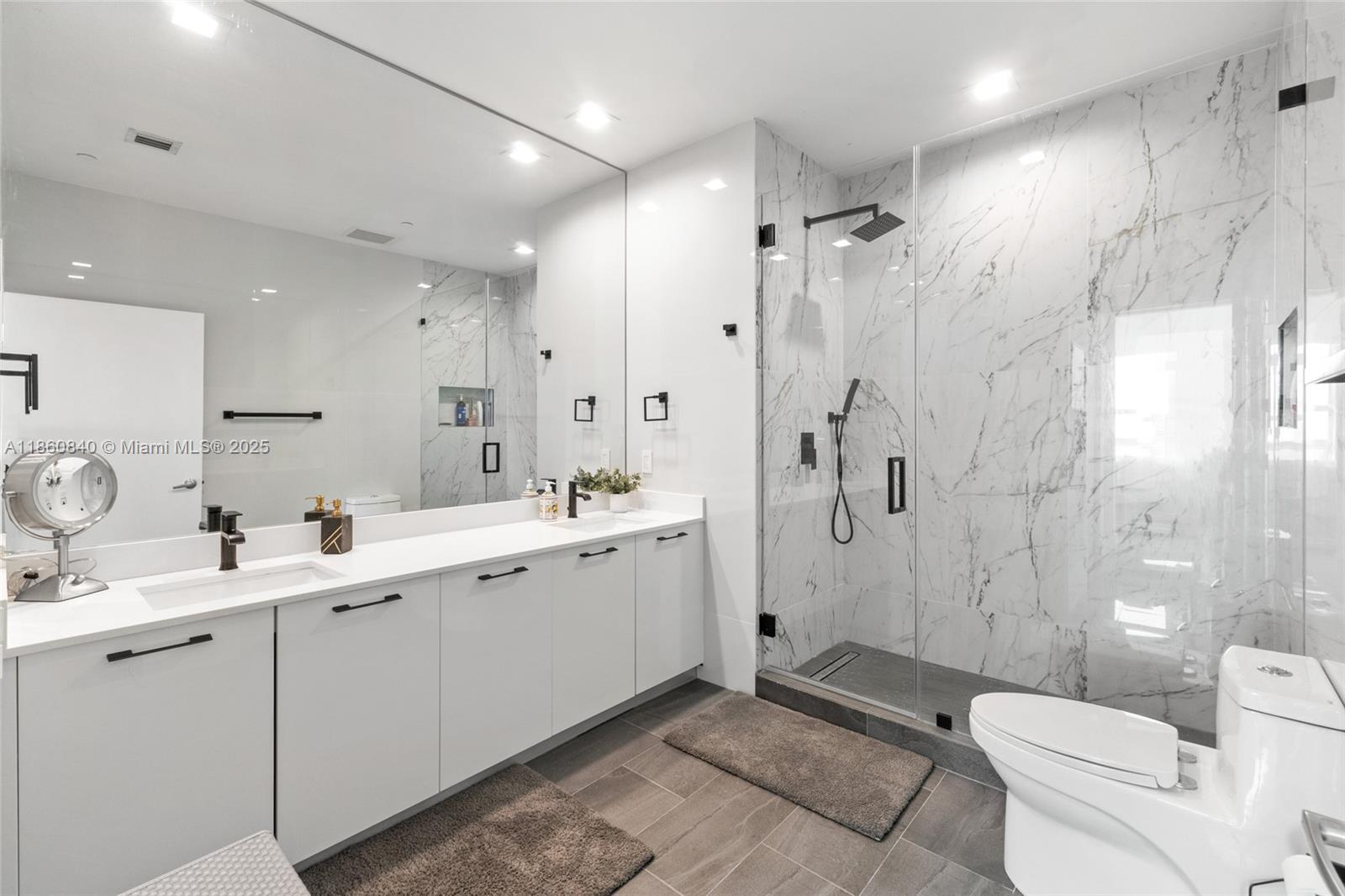 950 Brickell Bay Dr # 5507