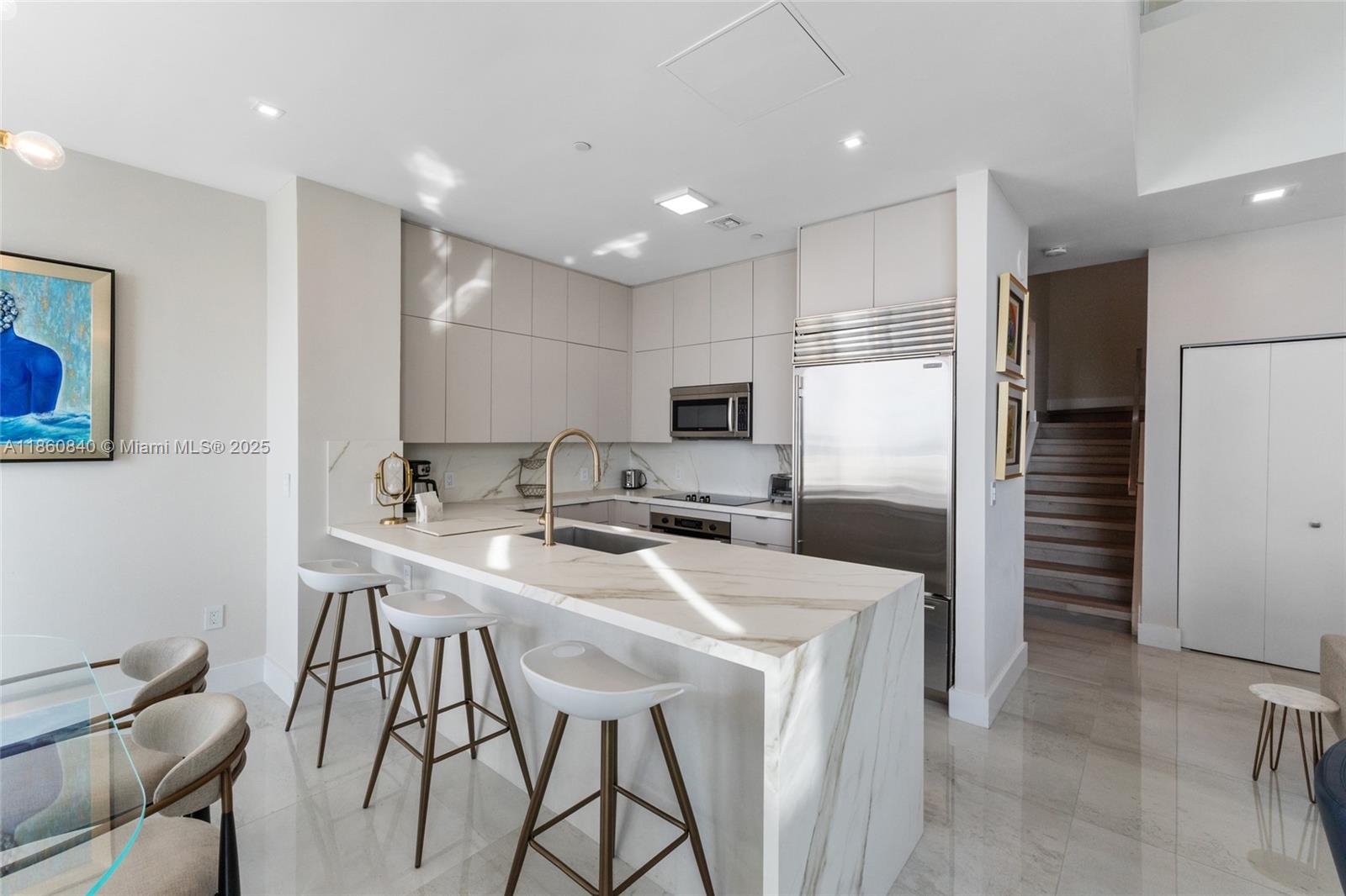 950 Brickell Bay Dr # 5507