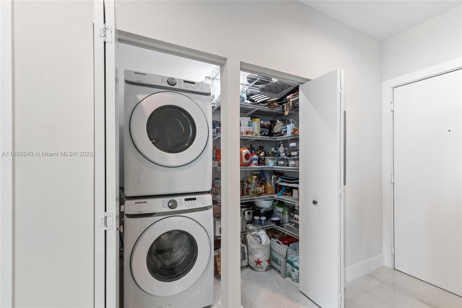 950 Brickell Bay Dr # 5507