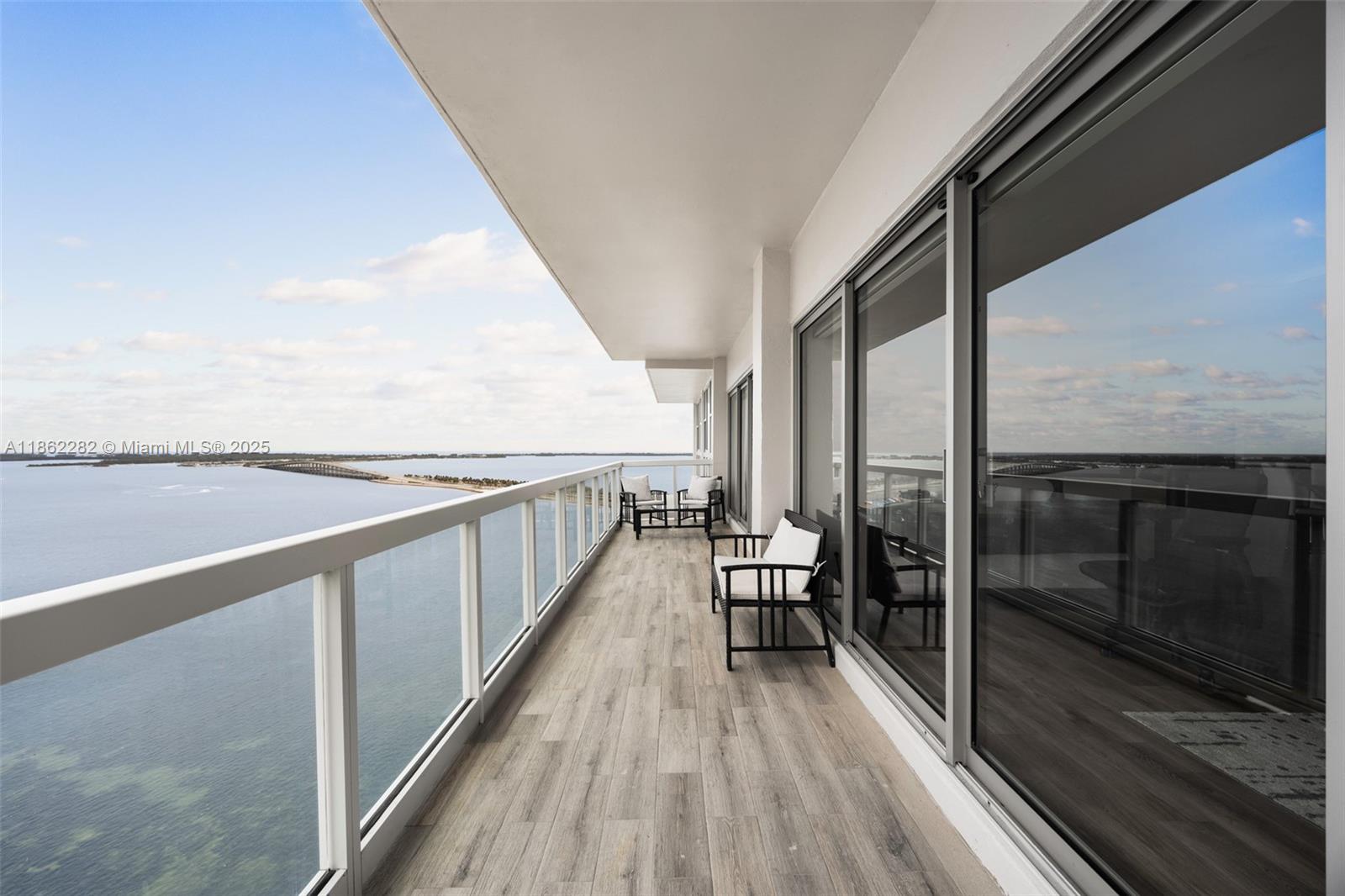 2451 Brickell Ave # 21D