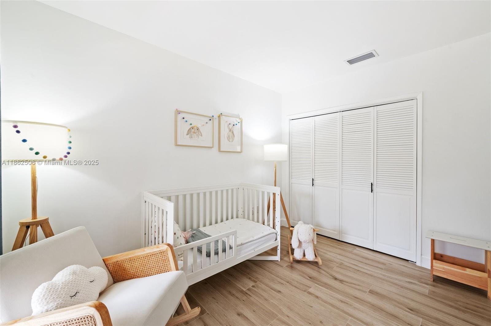 2600 Cardena St # 11