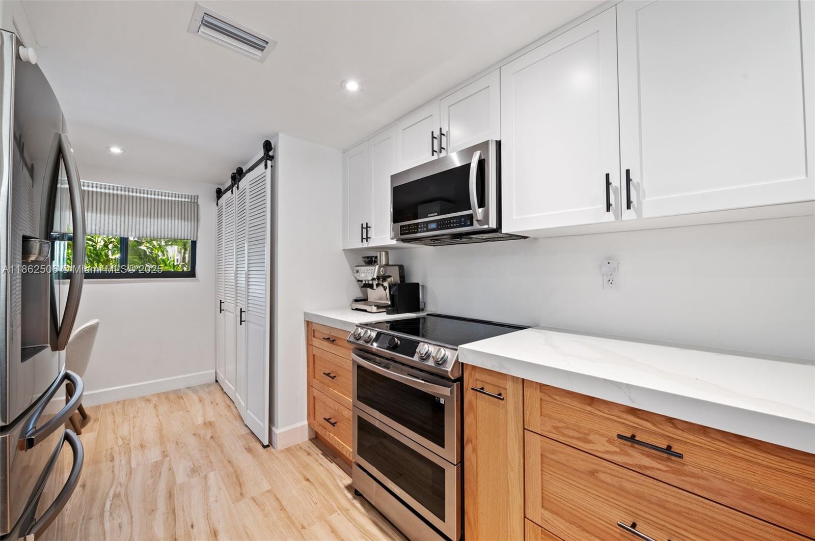 2600 Cardena St # 11