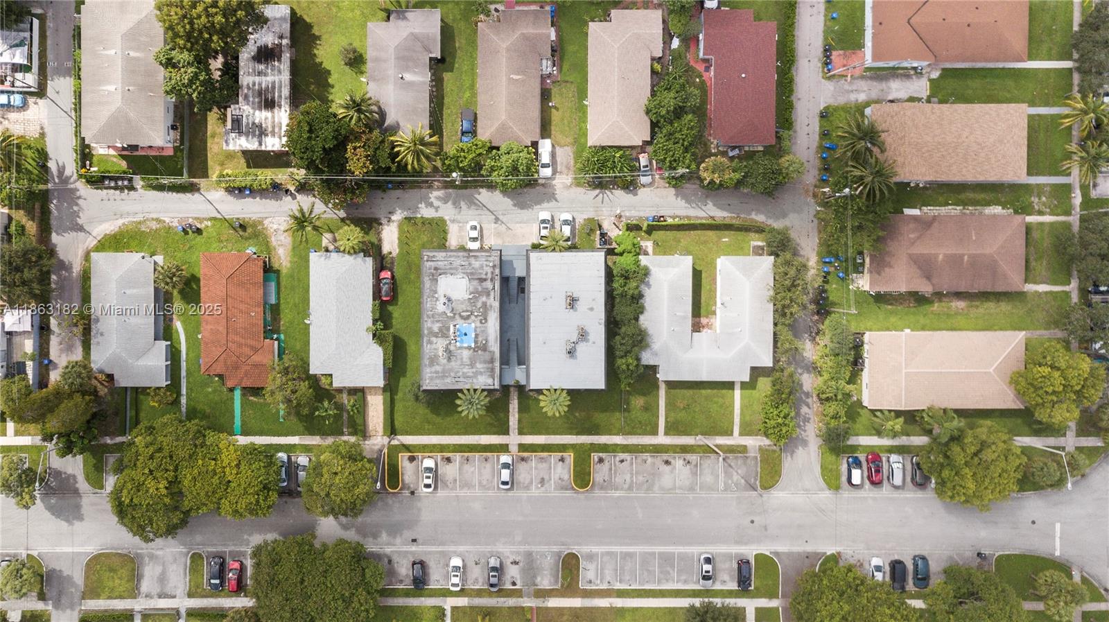 2040 NE 170th St # 2