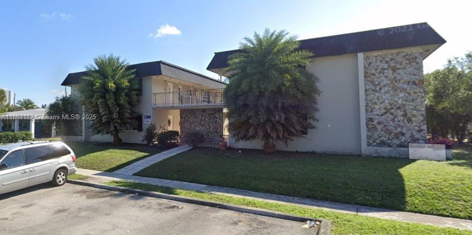 2040 NE 170th St # 2