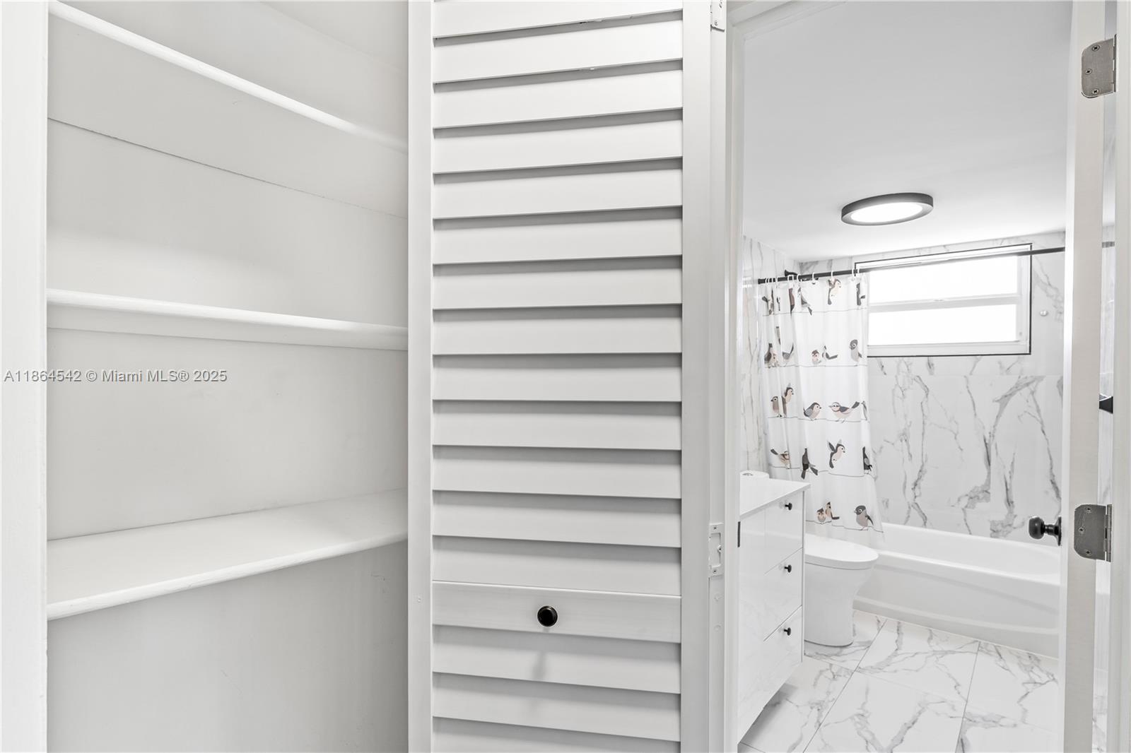 2401 SW 10th St # 401