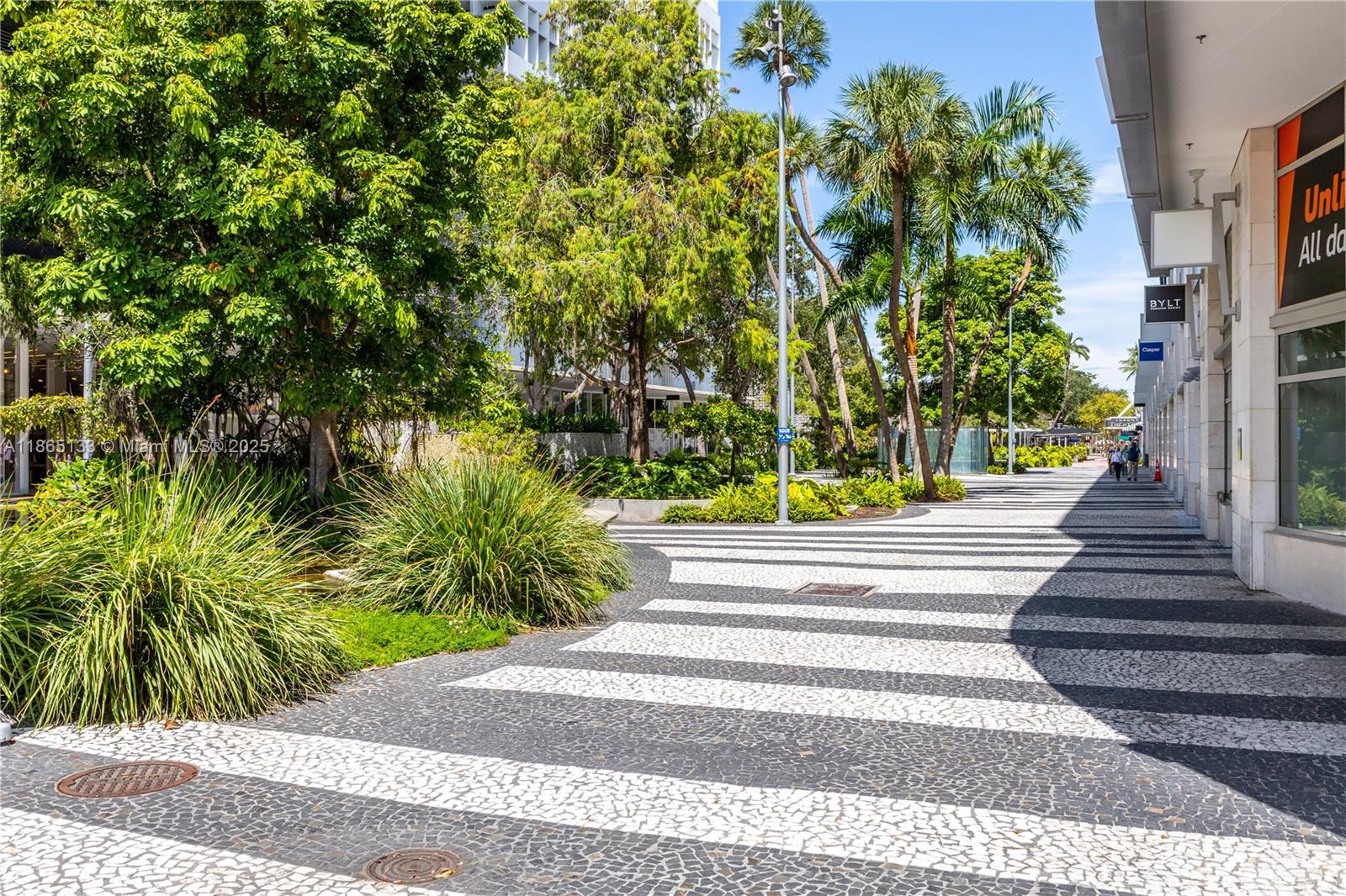 1331 Lincoln Rd # 1302