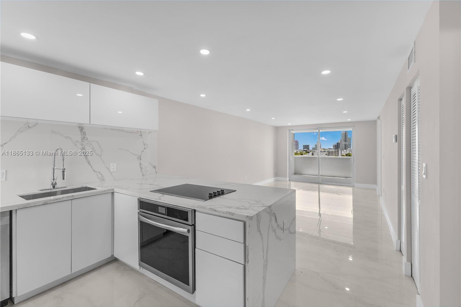 1331 Lincoln Rd # 1302