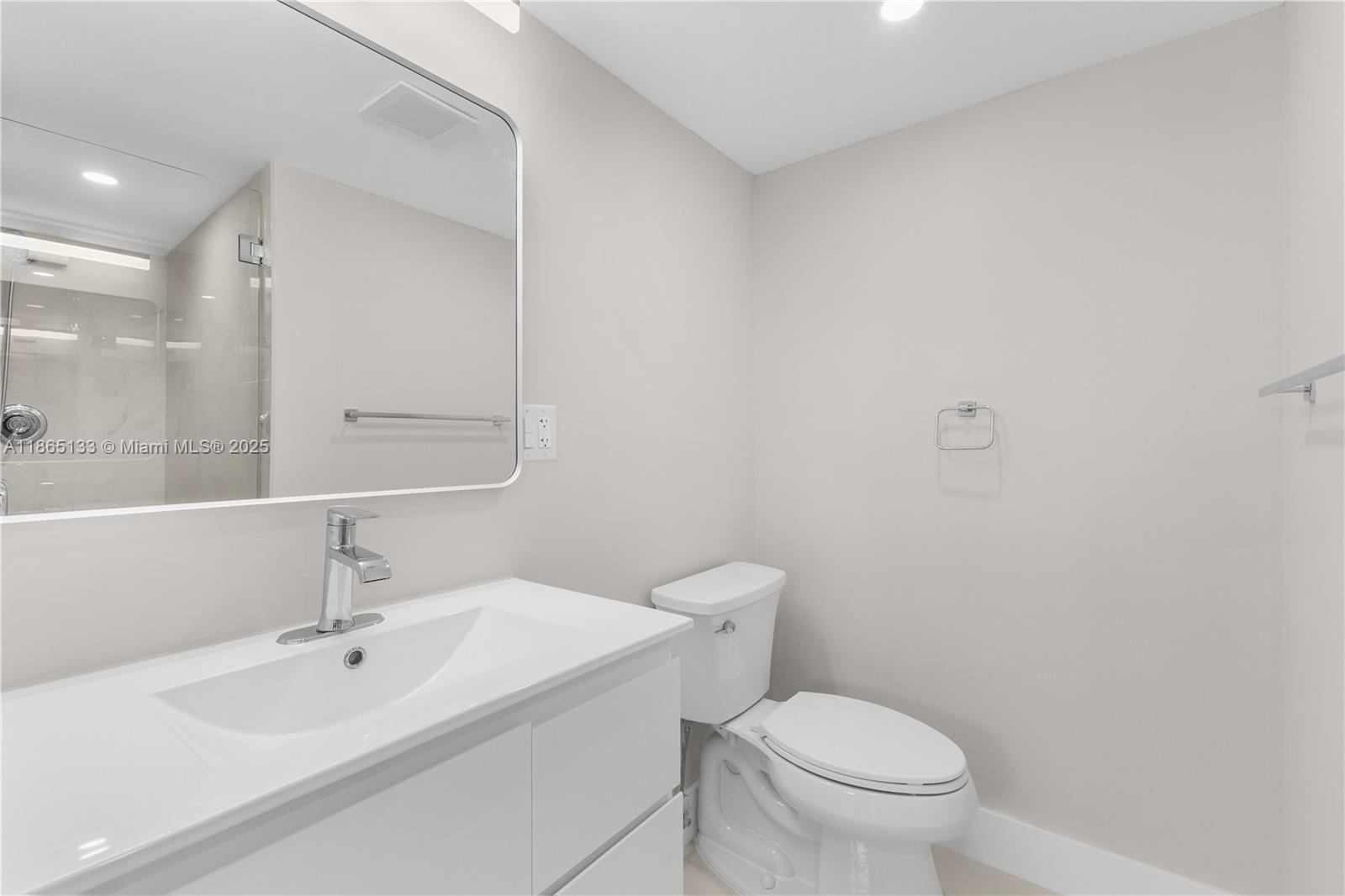 1331 Lincoln Rd # 1302