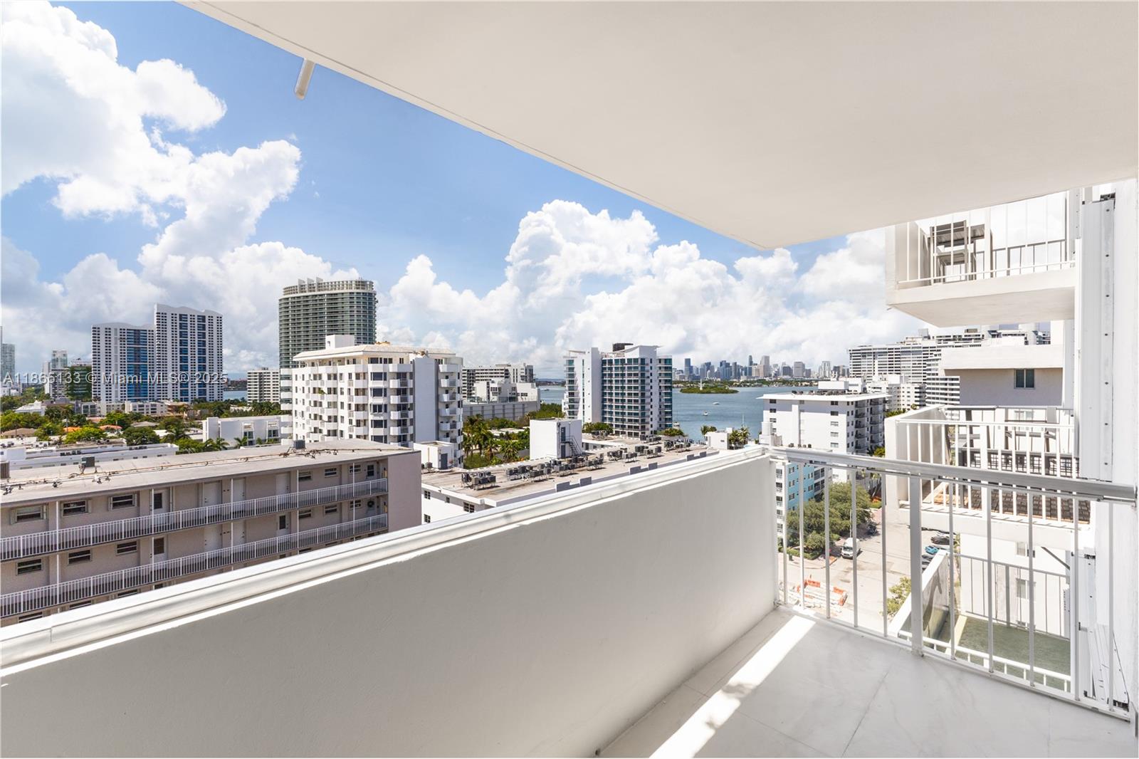 1331 Lincoln Rd # 1302